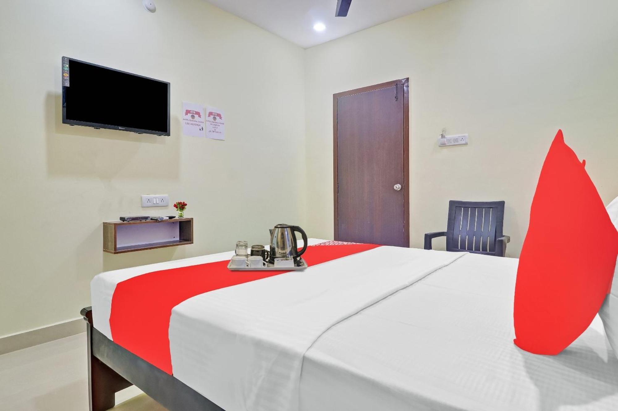 Hotel Oyo Harsha Grand Near Yashodha Hospital, Malakpet 3*