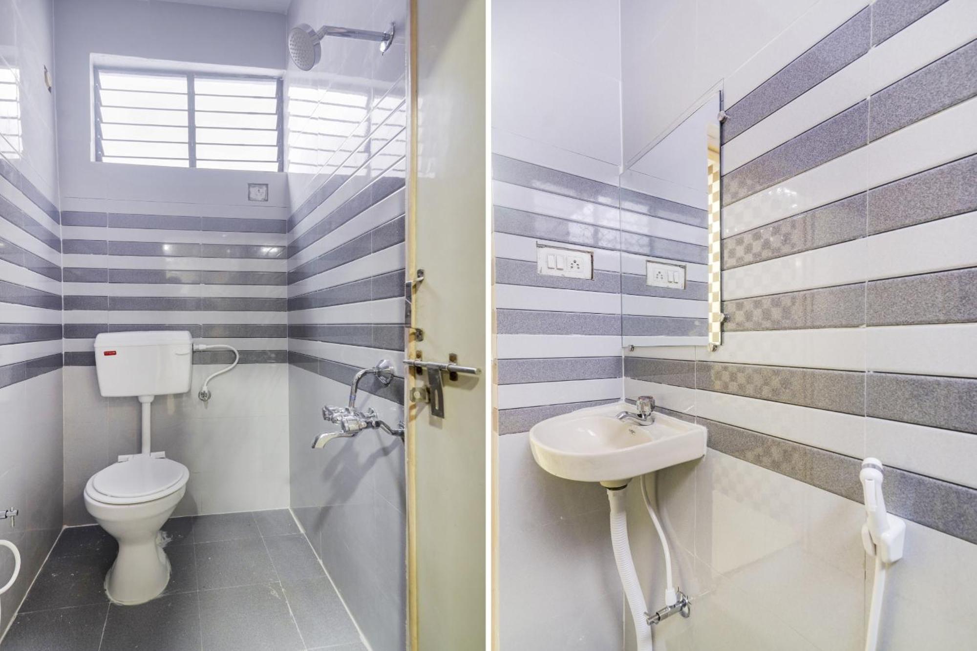 O Aroma Classic Near Nampally Railway Station 3*