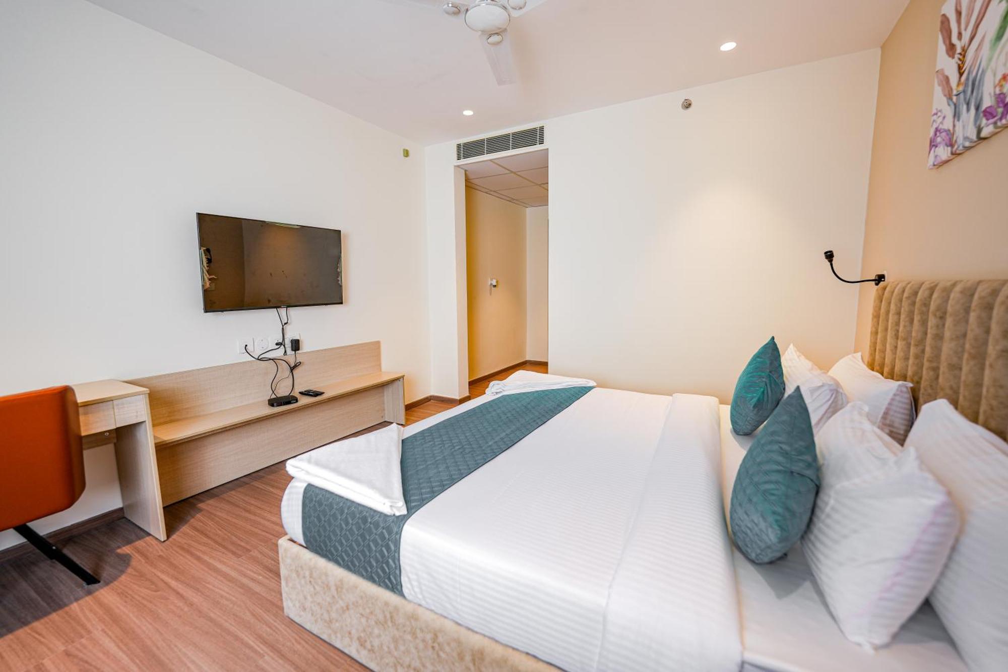 Casa & Suites, Gachibowli, Hotel Hyderabad
