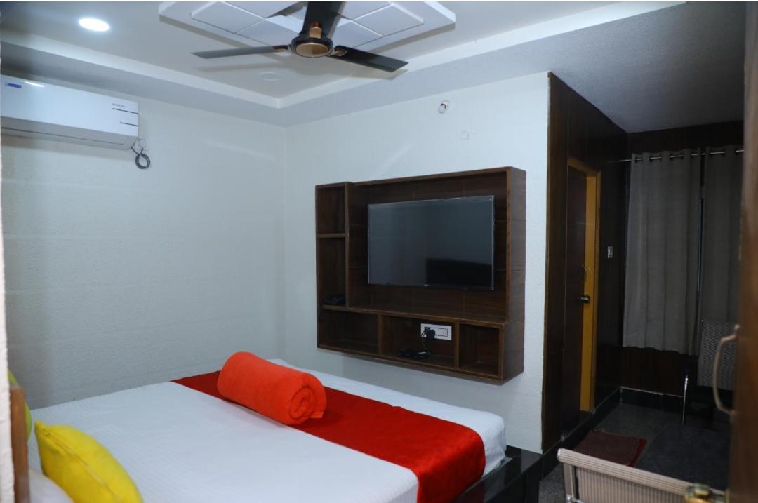 Hotel New Maruthi Inn, Lb Nagar Hyderabad