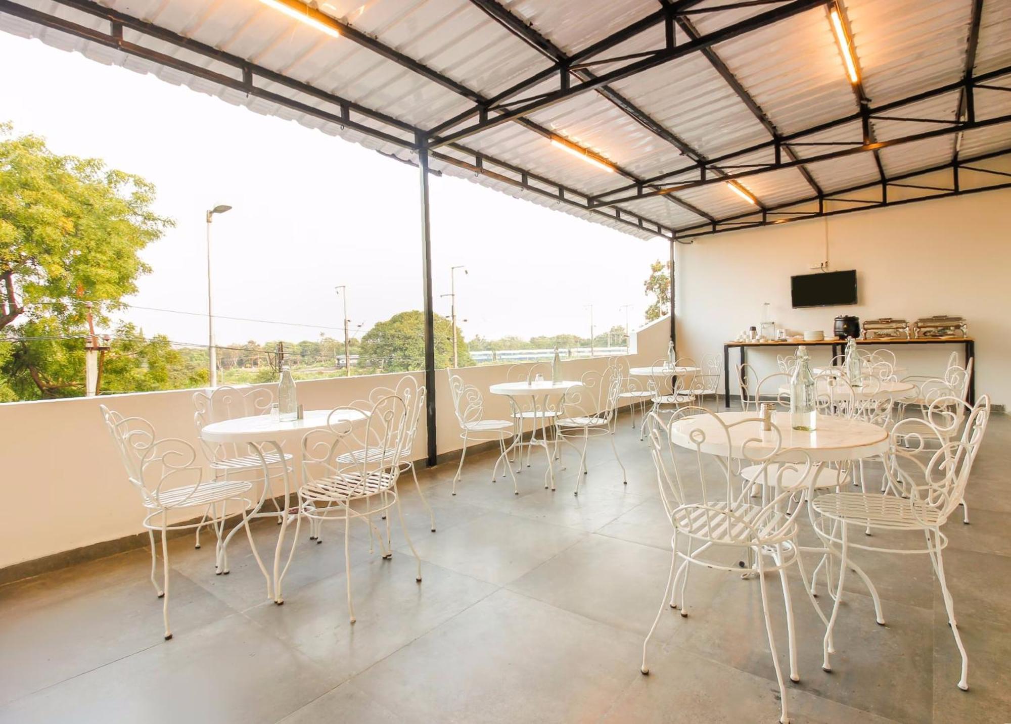 Super Townhouse Rcc Sunrise 4*