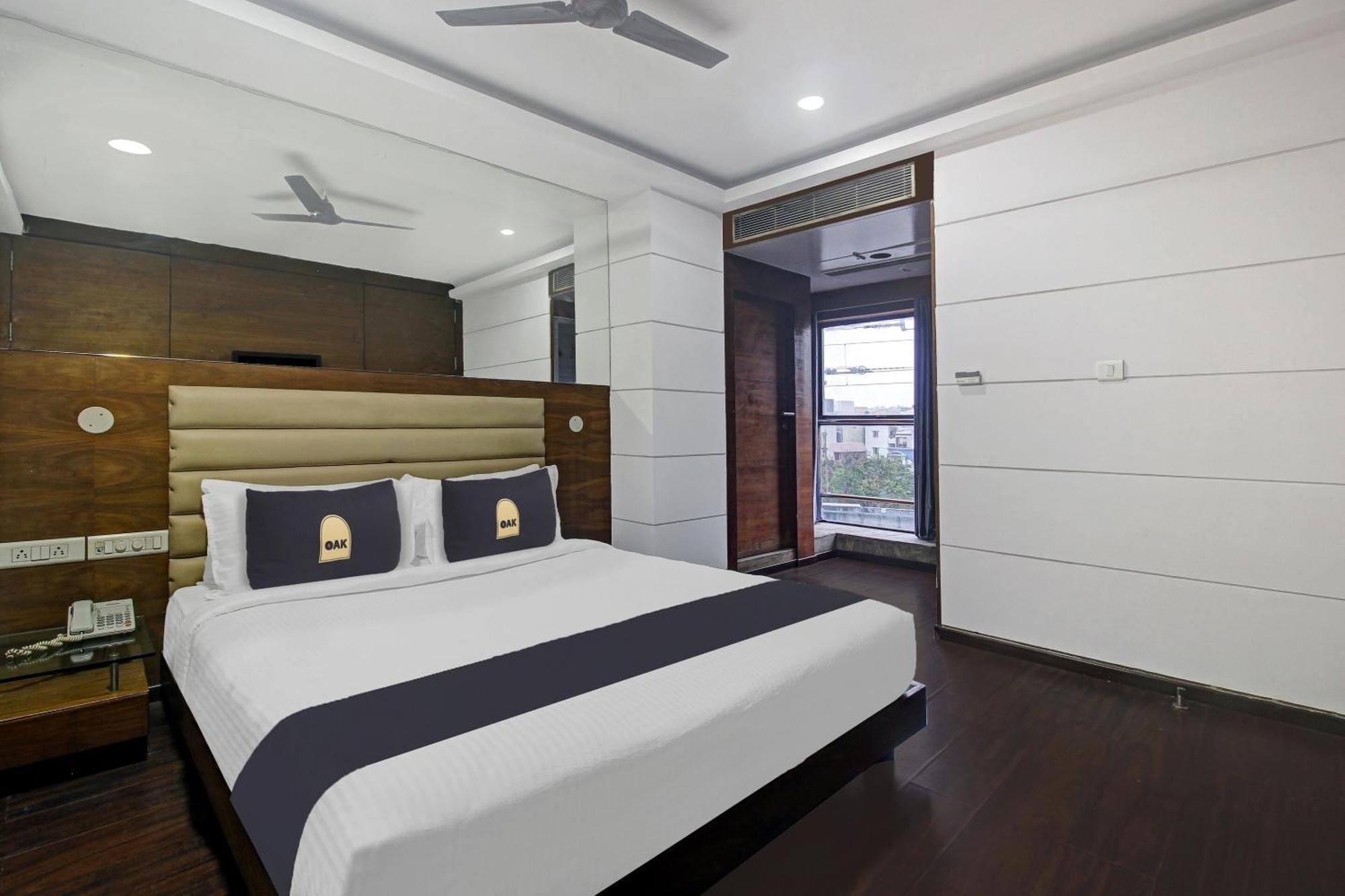 Townhouse Oak The Margi Near Yosufguda Metro Station 4*