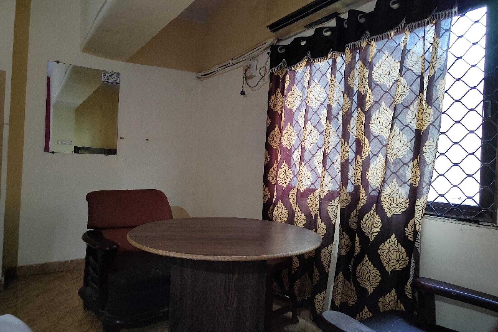 Oyo Baba Classic Near Secundrabad Railway Station Hyderabad