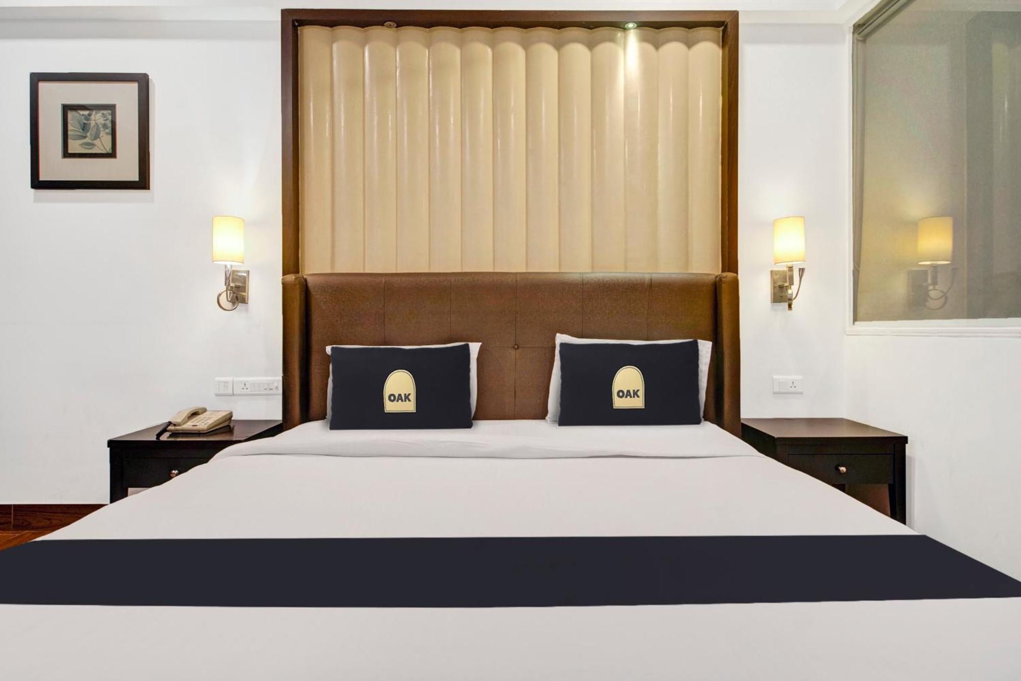 Capital O Grand Himayat 3*