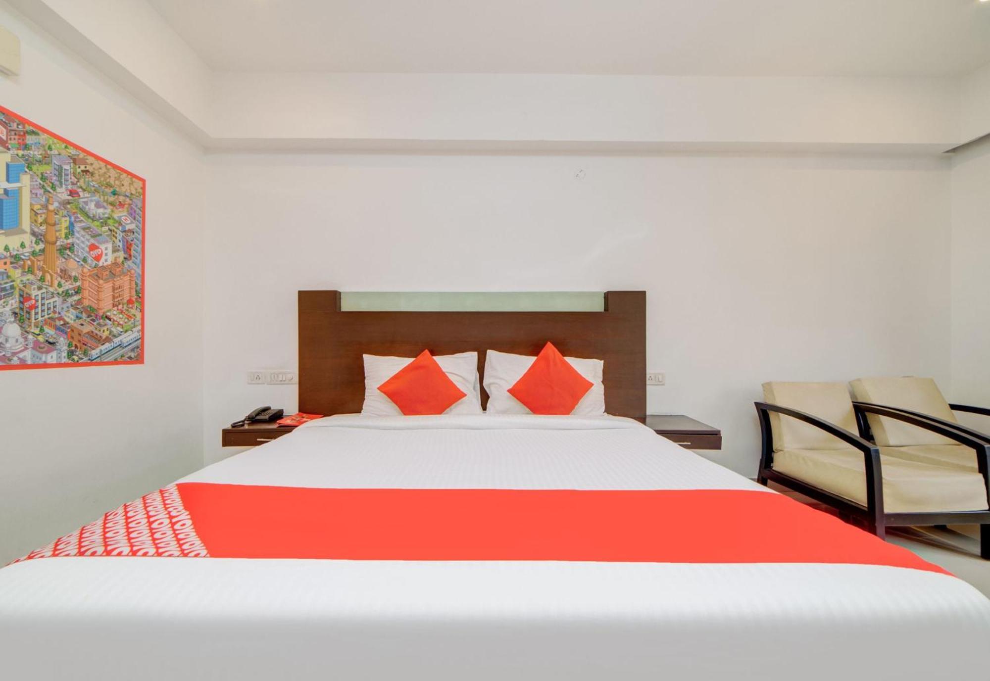 O Kachiguda Railway Station Hotel