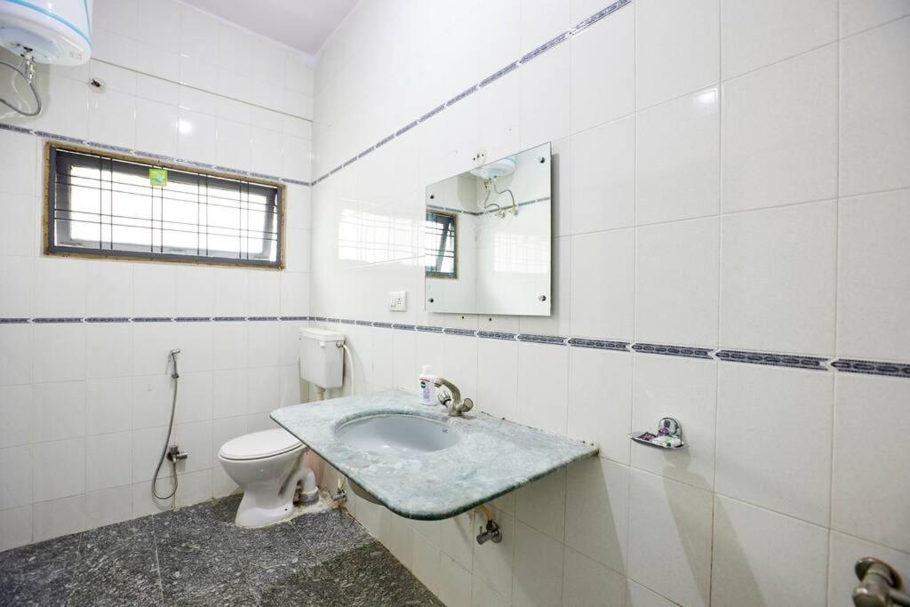 Apartamento Luxury @ Banjarahills Near Care Hospitals Hyderabad