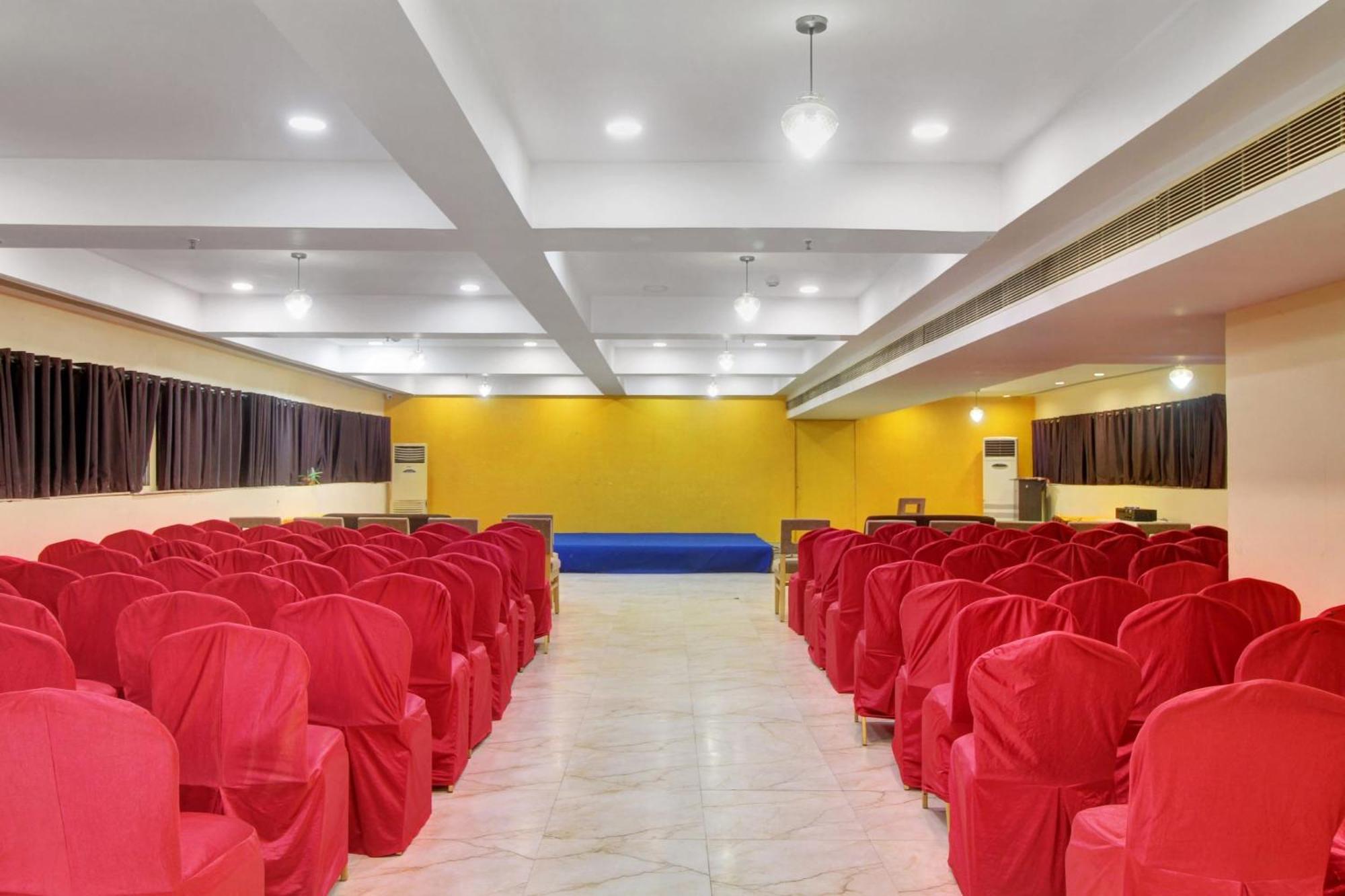 Townhouse The Grand Plaza 3*