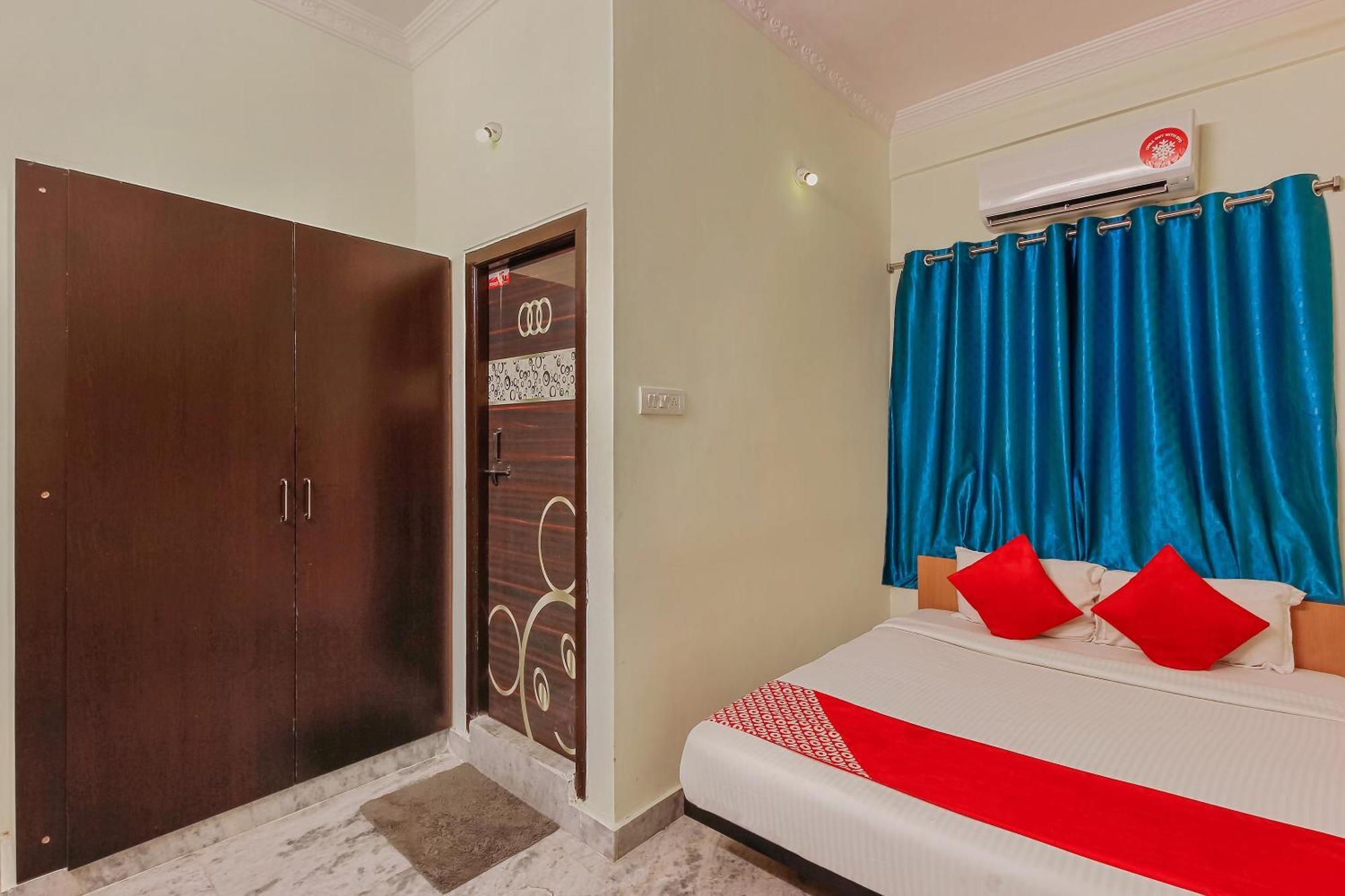 Oyo Flagship Goldhorn Mehdipatnam Near Snt Ann's College Hyderabad
