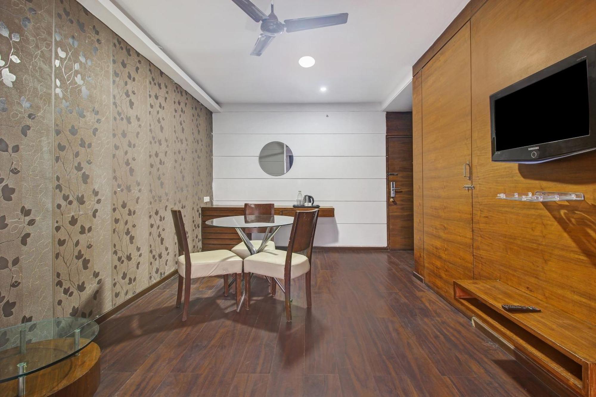 Townhouse Oak The Margi Near Yosufguda Metro Station 4*
