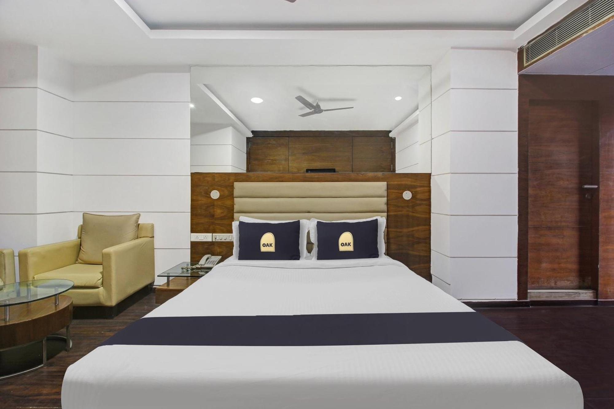 Townhouse Oak The Margi Near Yosufguda Metro Station Hotel