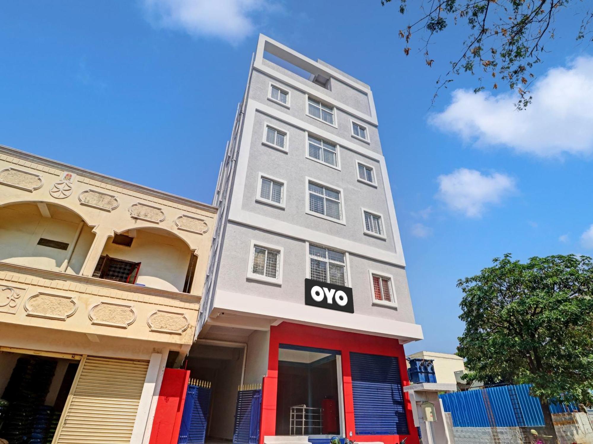 Super O New Platinum Hotel 4*
