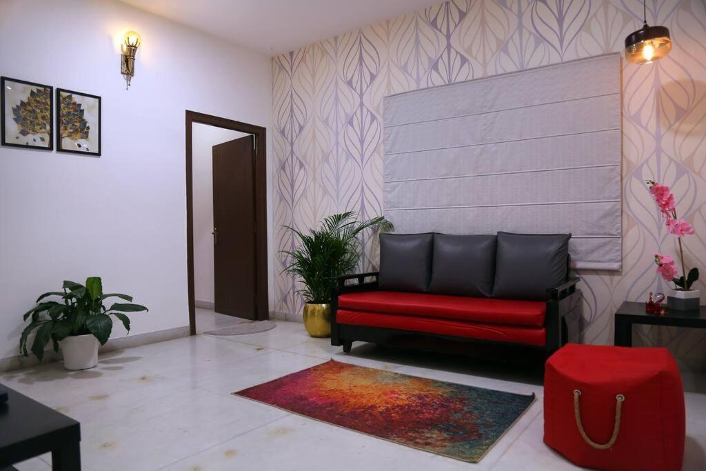 Row House 4 Bhk - 4 Balconies-near Aig Hospital, Gachibowli * Hyderabad