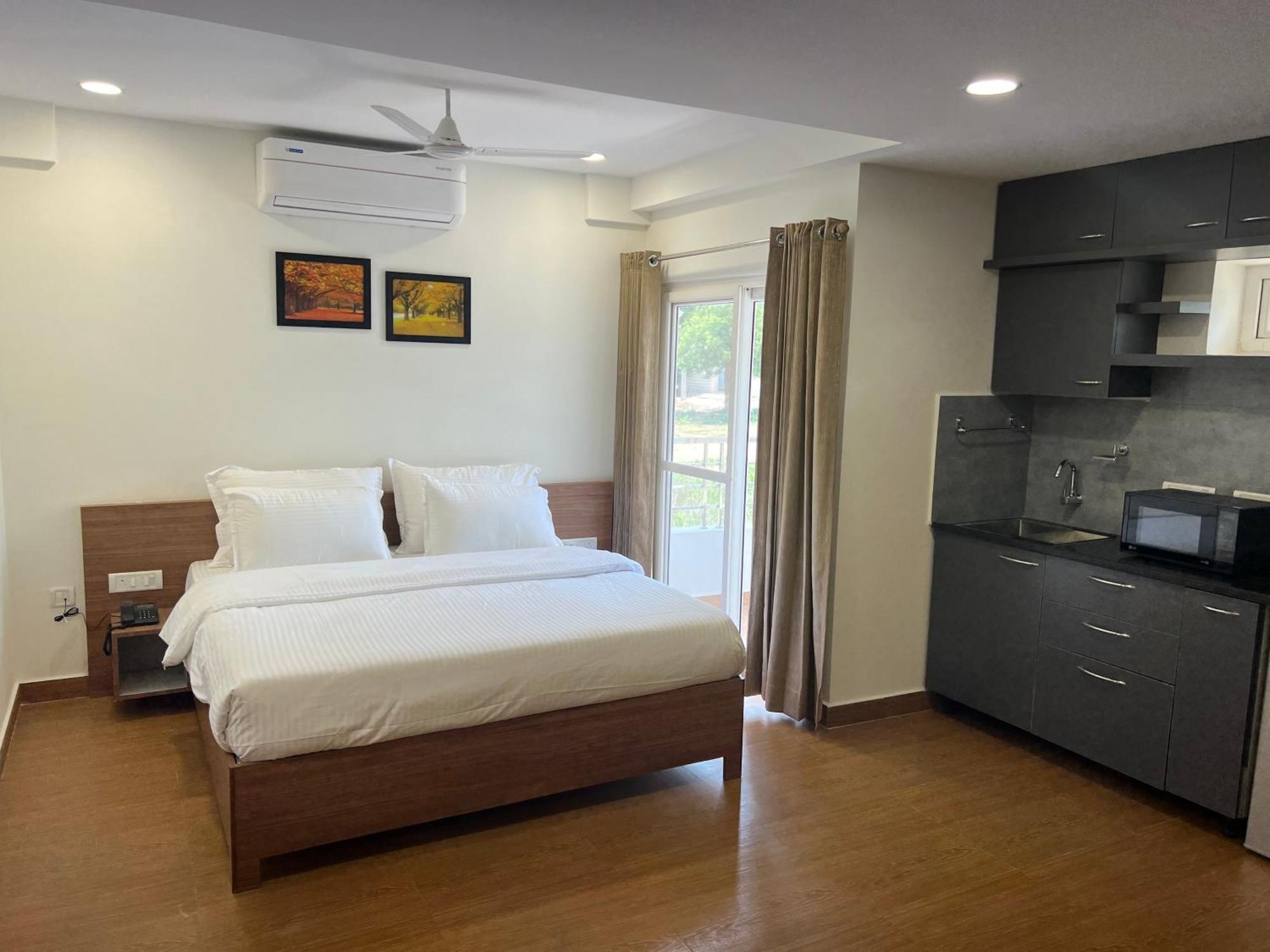 Palladium Luxury Financial District Unit Ii Hotel Hyderabad
