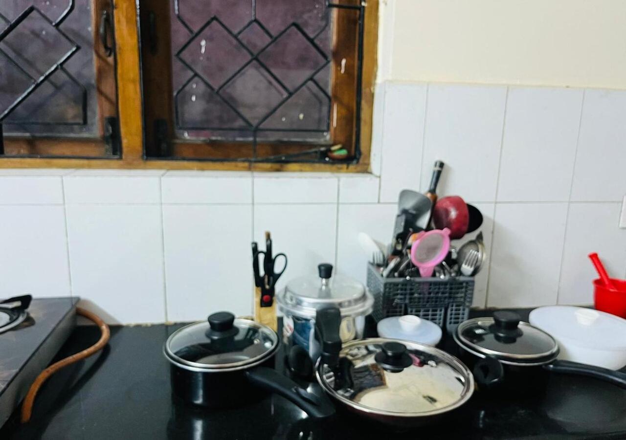 Individual Near Apollo Jubilee Hills Holiday home