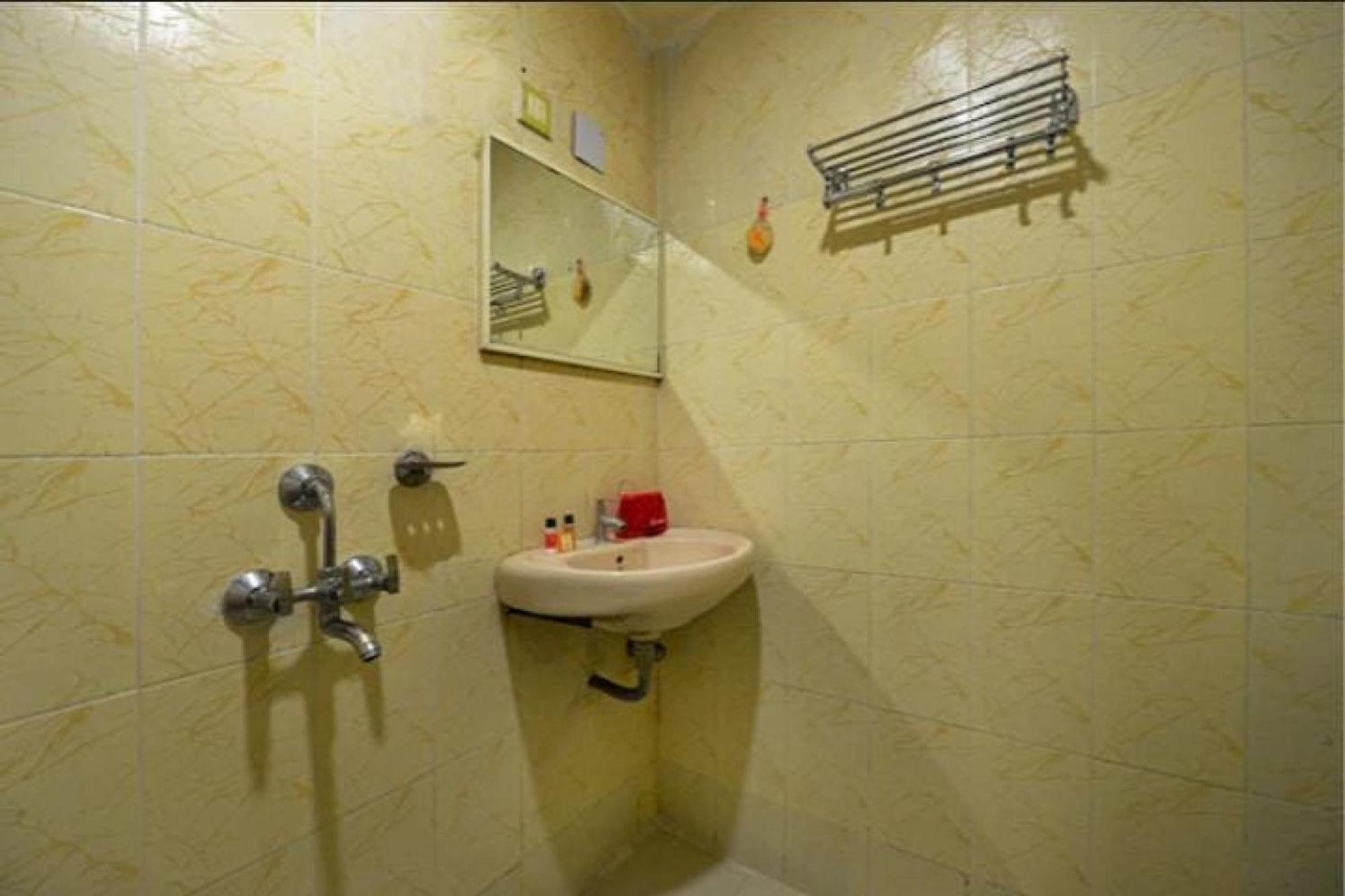 Hotel Oyo Heights Hyderabad