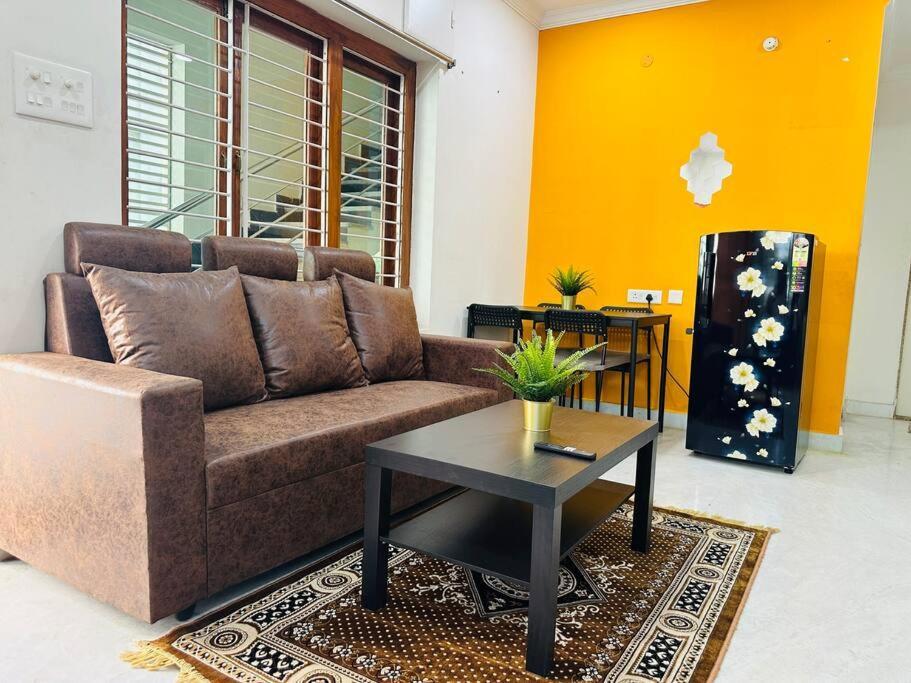 Lavish Premium 2bhk Near Hitech City *