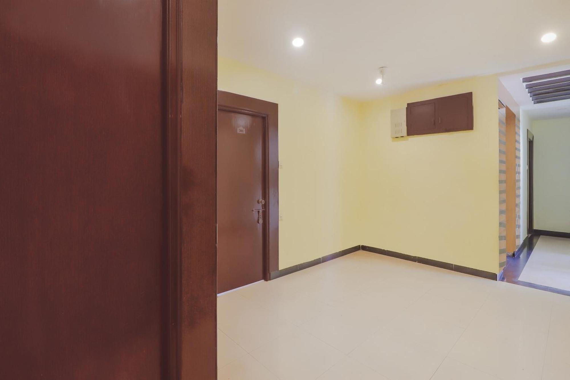 O Meredian Hotel 3*