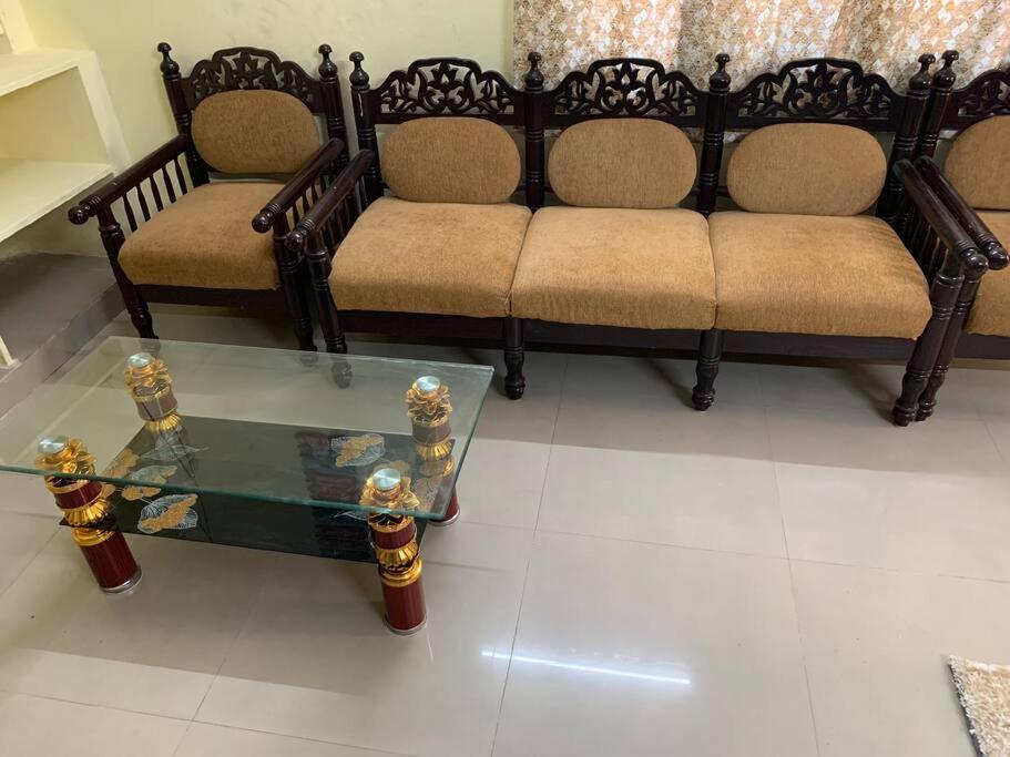 Kesarhomes-homestay- Flt202-2nd Flr-2bhk-apt-ac-lift-kukatpally Apartamento Hyderabad