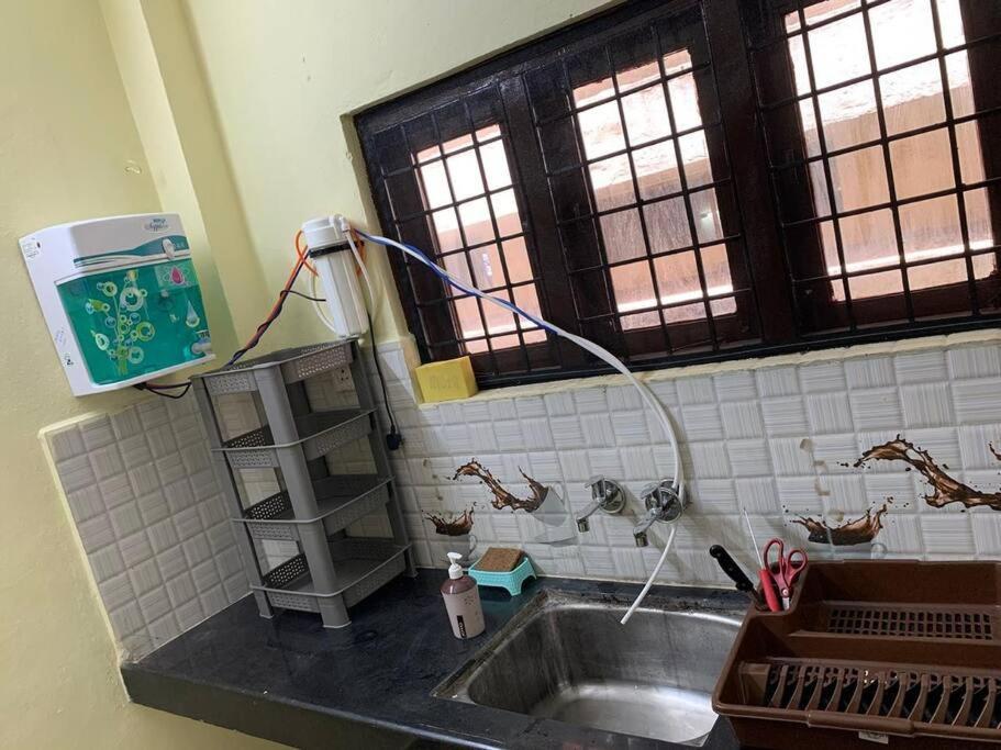 Apartamento Kesarhomes-homestay- Flt202-2nd Flr-2bhk-apt-ac-lift-kukatpally Hyderabad