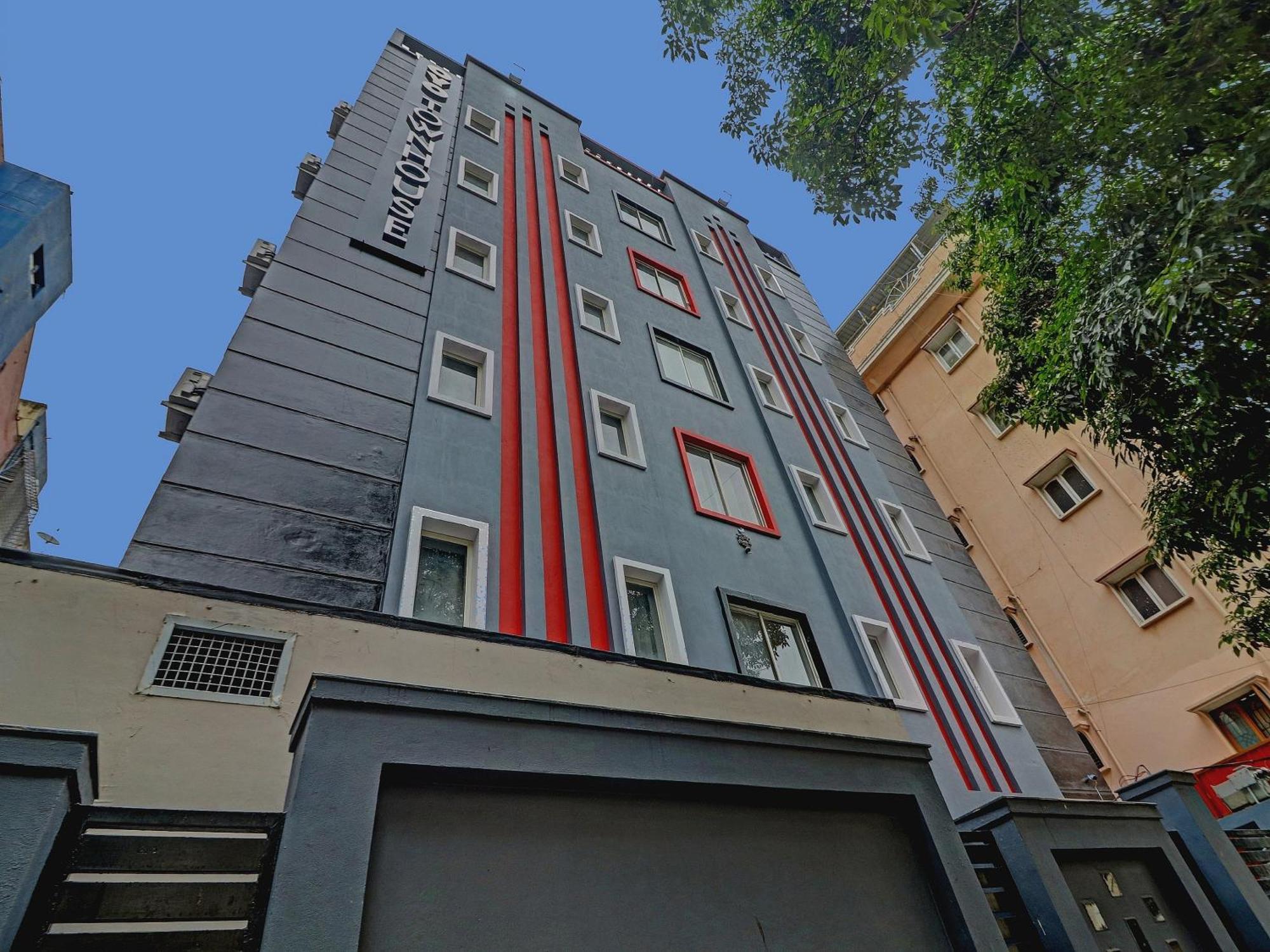 Townhouse S R Nagar Near Hyderabad