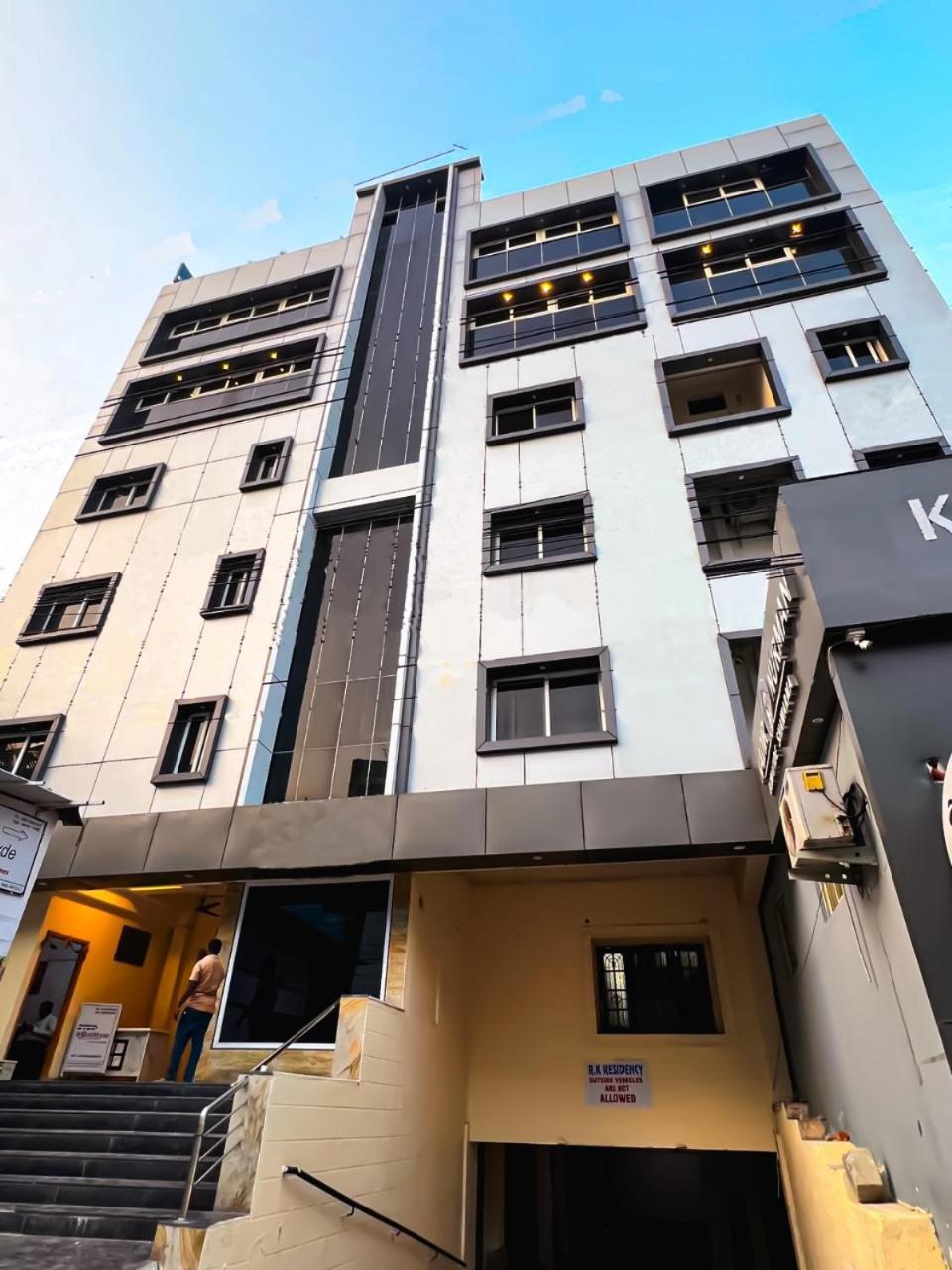 Eleven Views By Fracspace Apartment Hyderabad