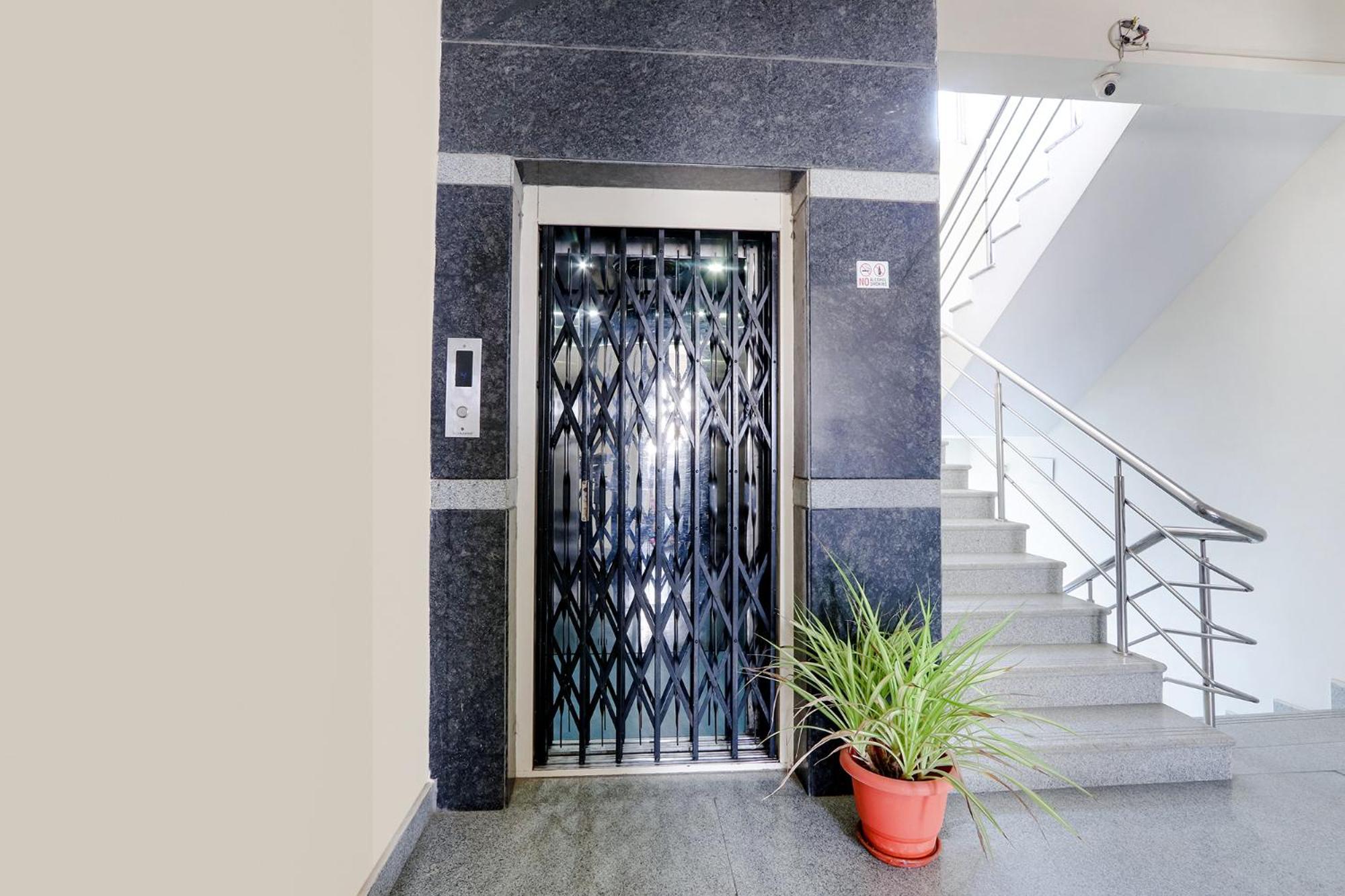 Fabhotel Namaha - Nr International Airport, Shamshabad