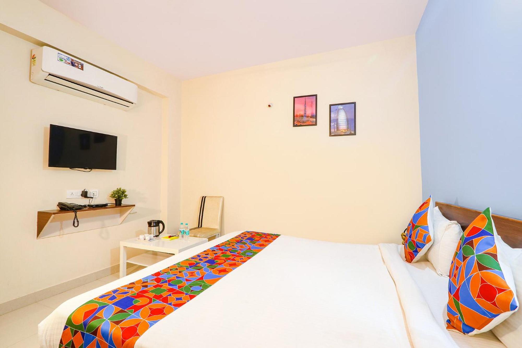 Hotel Fabhotel Namaha - Nr International Airport, Shamshabad