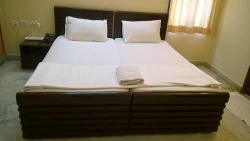 Swan Raghuram Heights