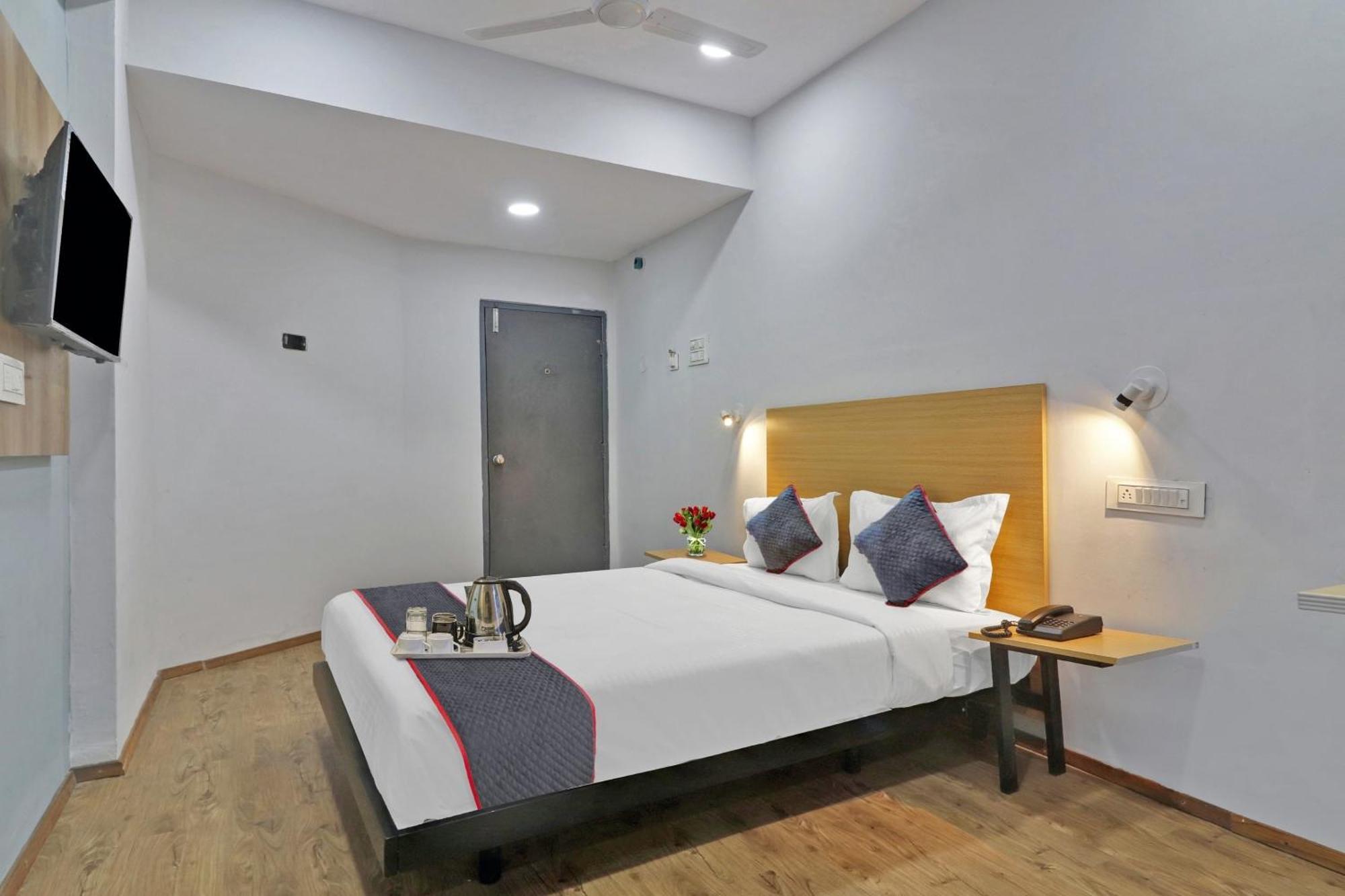 Townhouse S Continental Hyderabad