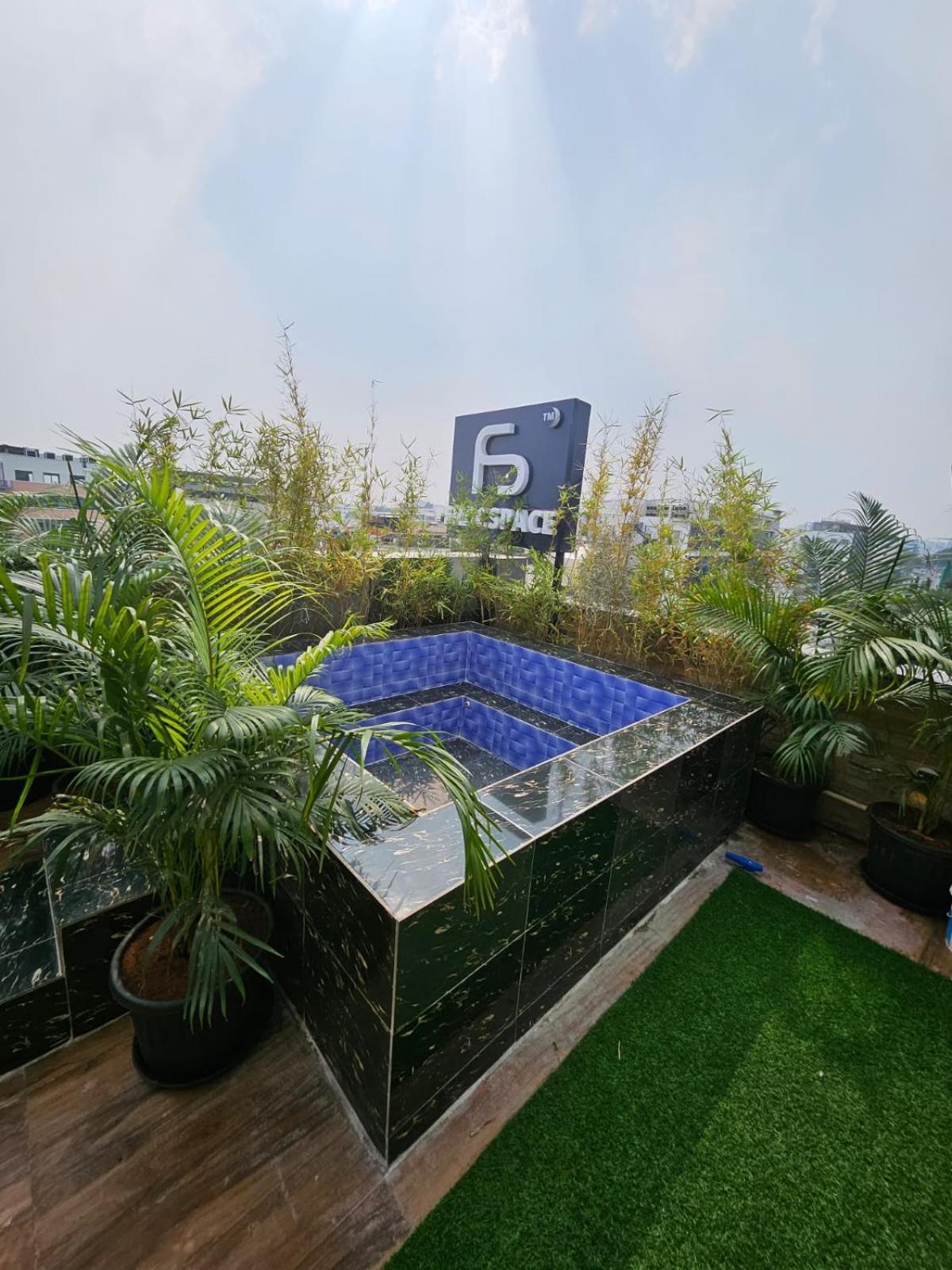 Eleven Views By Fracspace Apartment Hyderabad