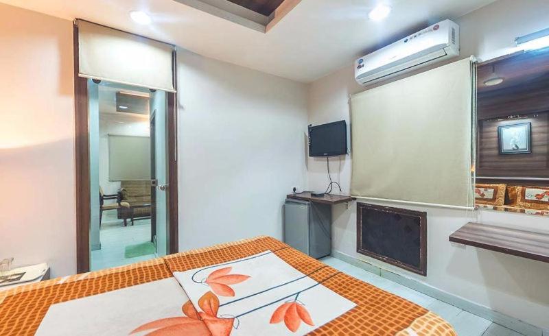 Tara International 3* Hyderabad
