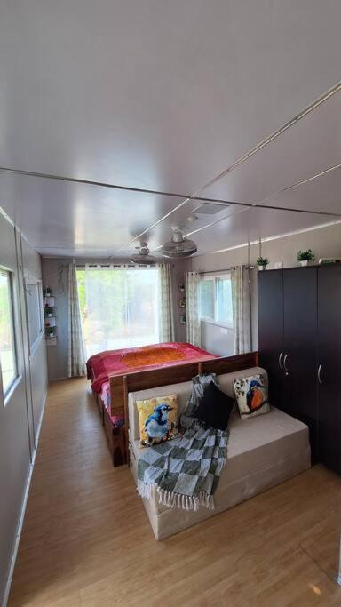 Holiday home Eden - In The Woods With Splash Pool