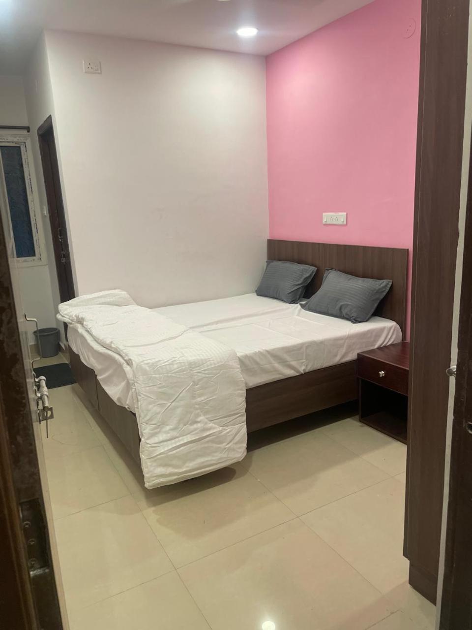 Guest house Siri Hyderabad