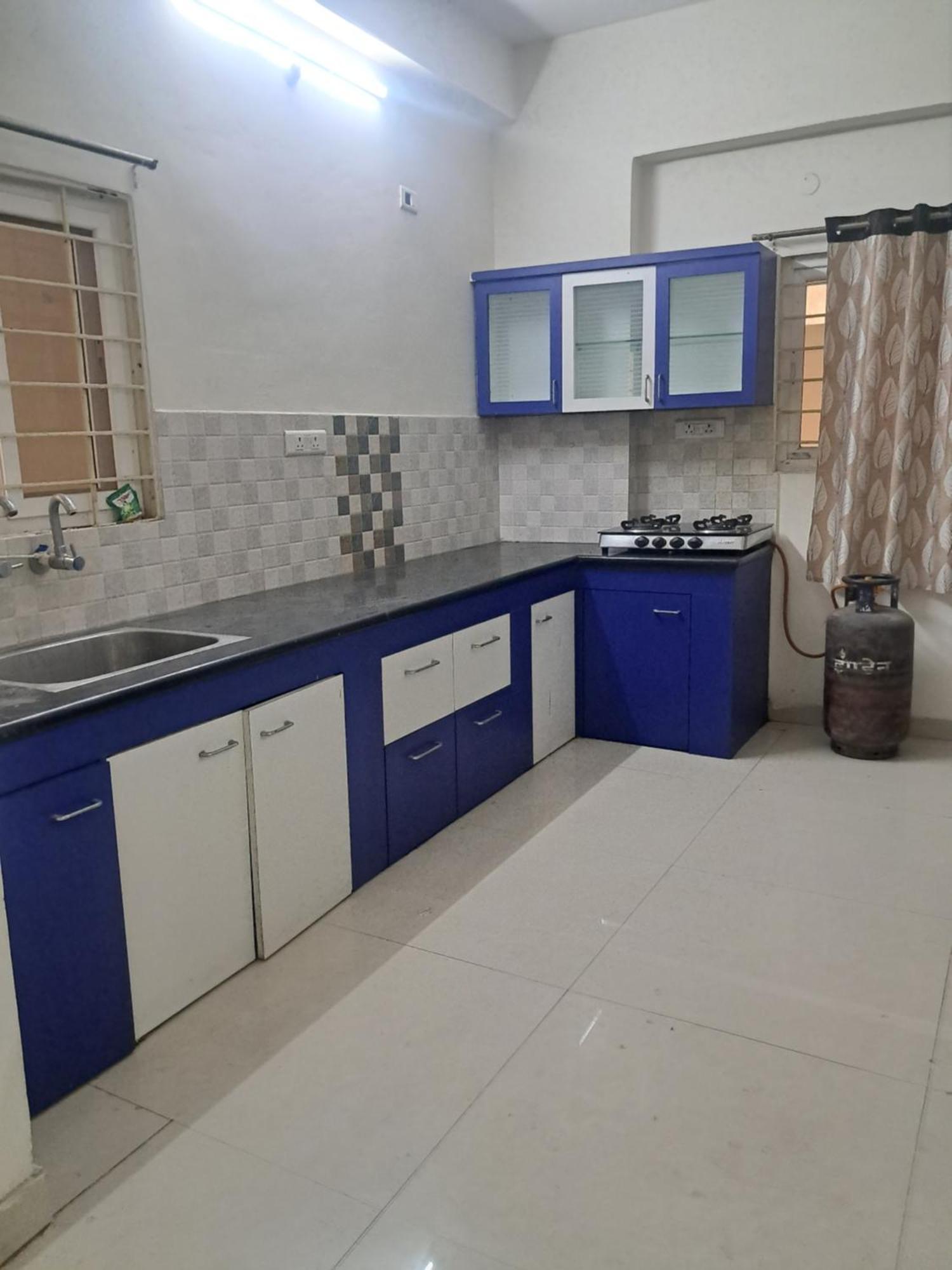 Apartment Gayathri Heights Hyderabad