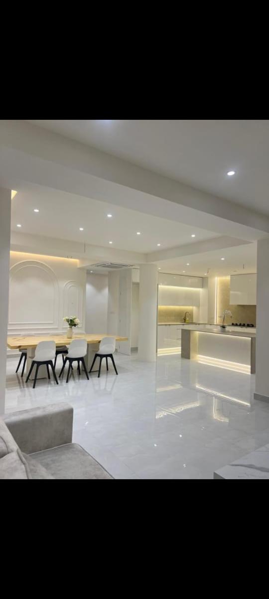 Vista - Luxe Apartment Hyderabad