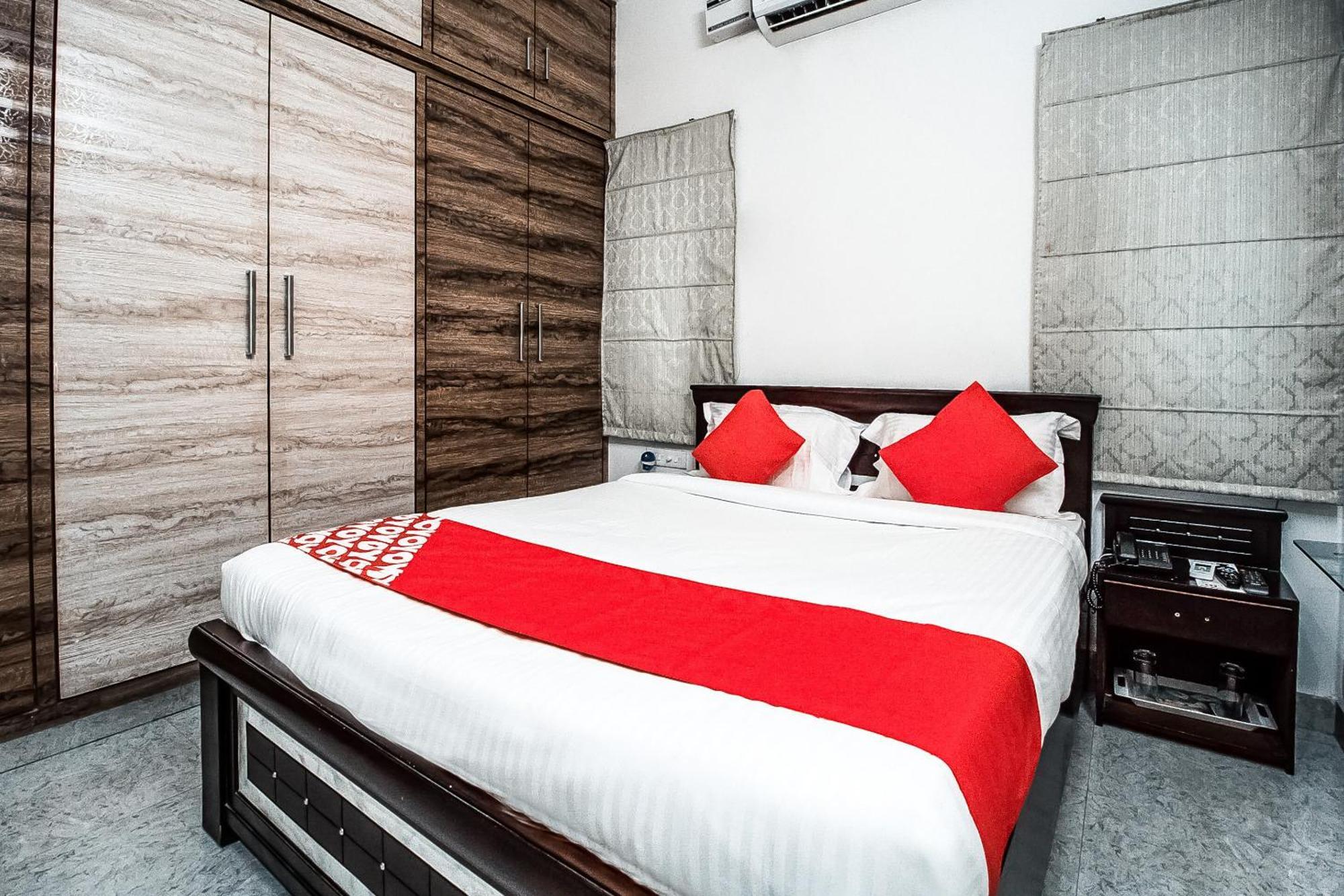 Hotel O Hillside Kukatpally