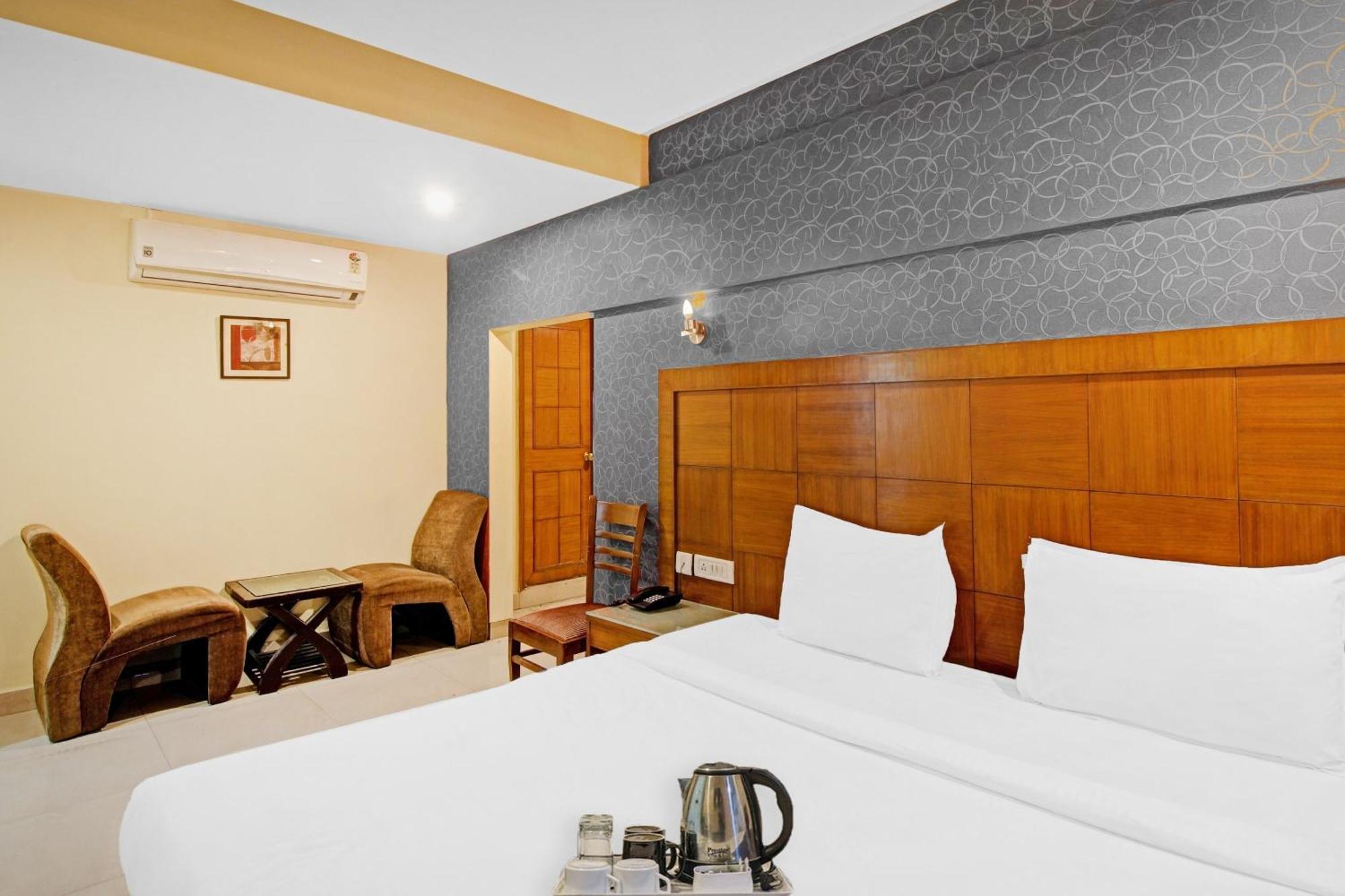 Townhouse The Grand Plaza 3*