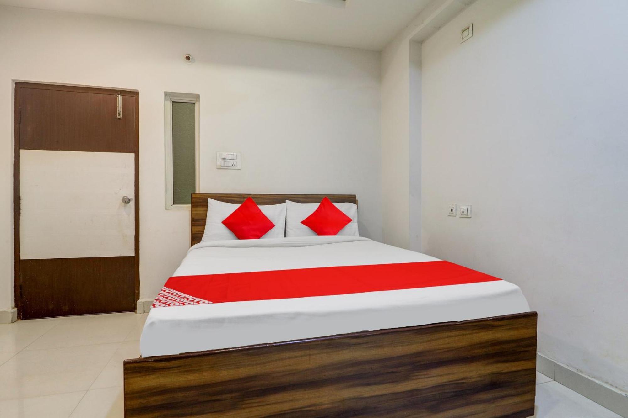 Hotel Oyo Flagship Mr Dwell