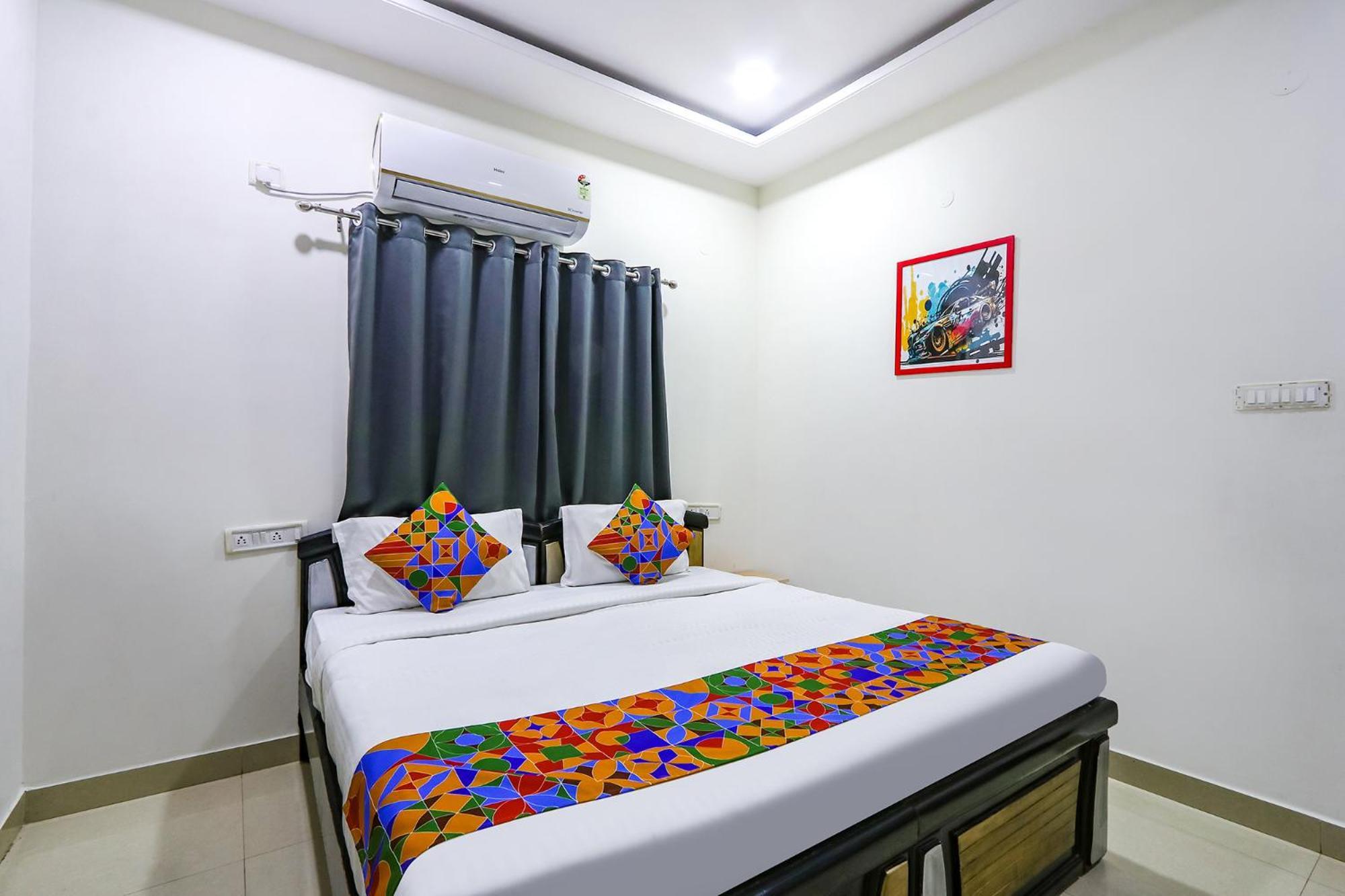Fabhotel De Alphabet Hotel