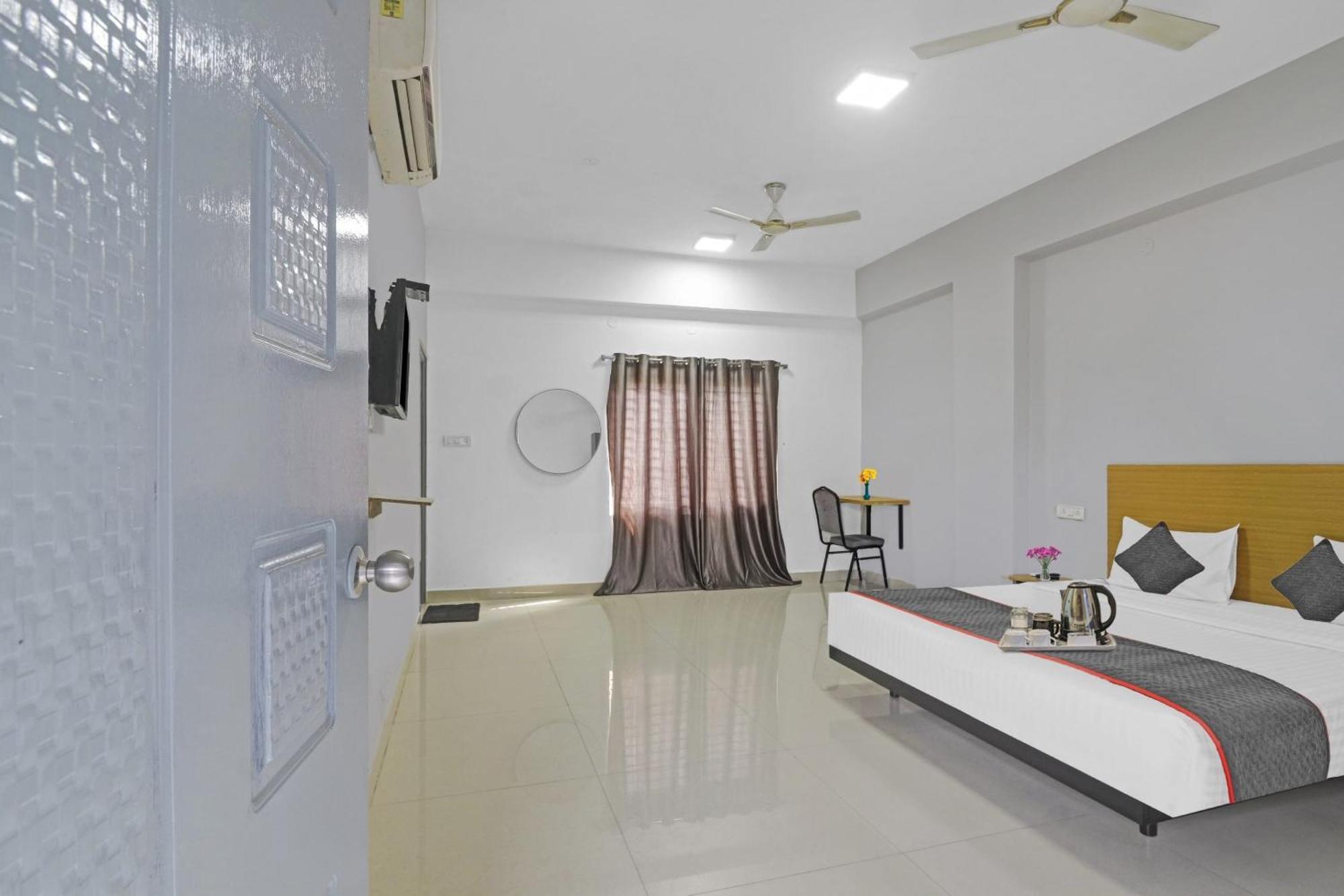 Hotel Townhouse De Alphabet 4*