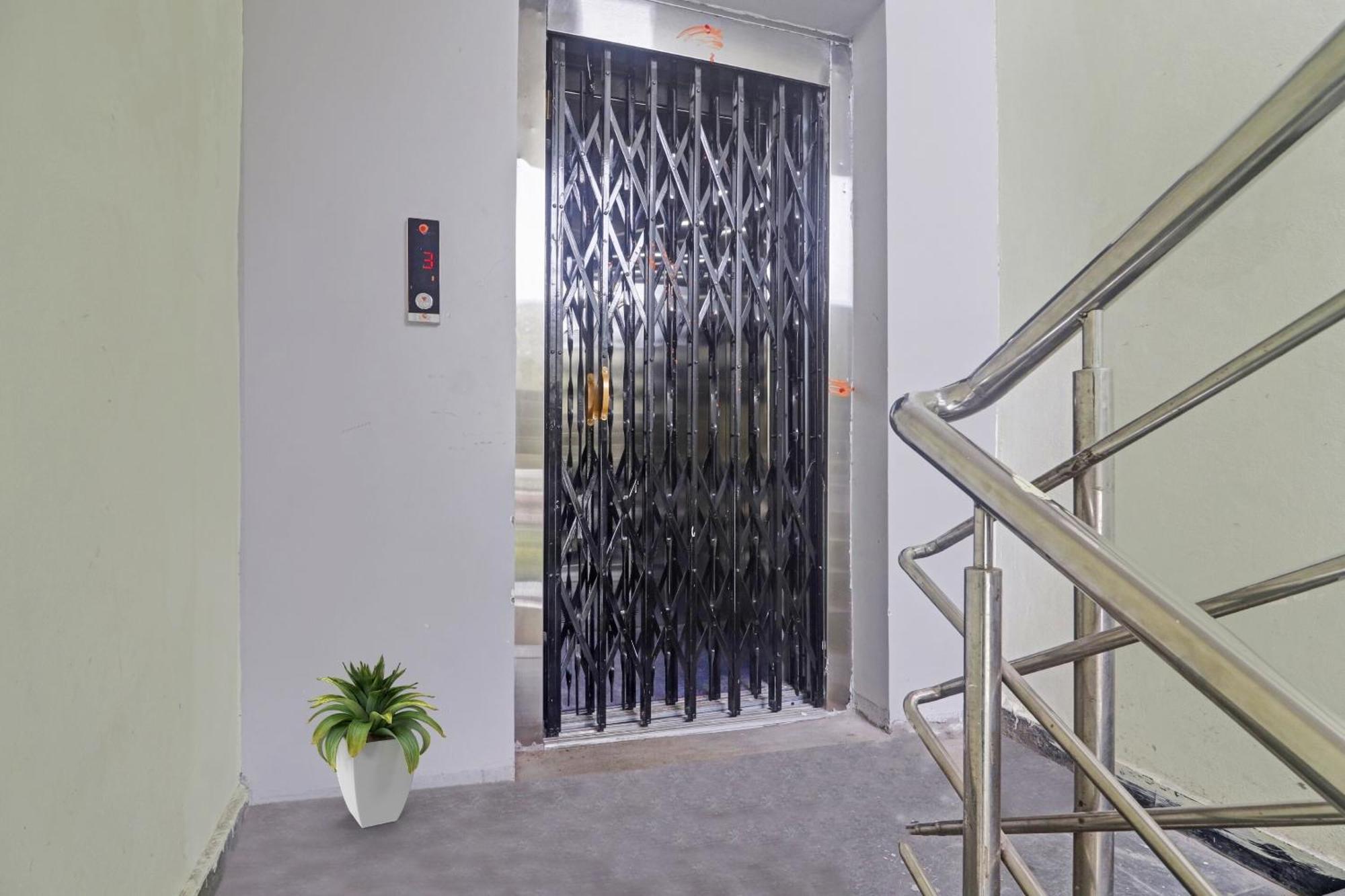 O Venkateshwara Grand 3* Hyderabad