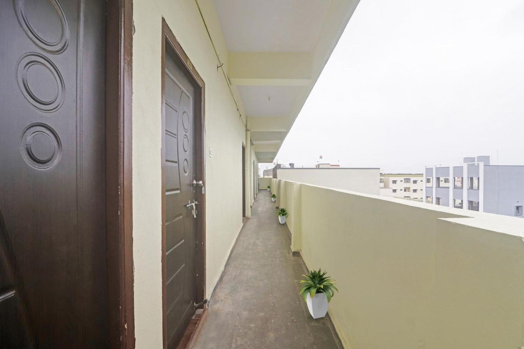 O Venkateshwara Grand Hotel