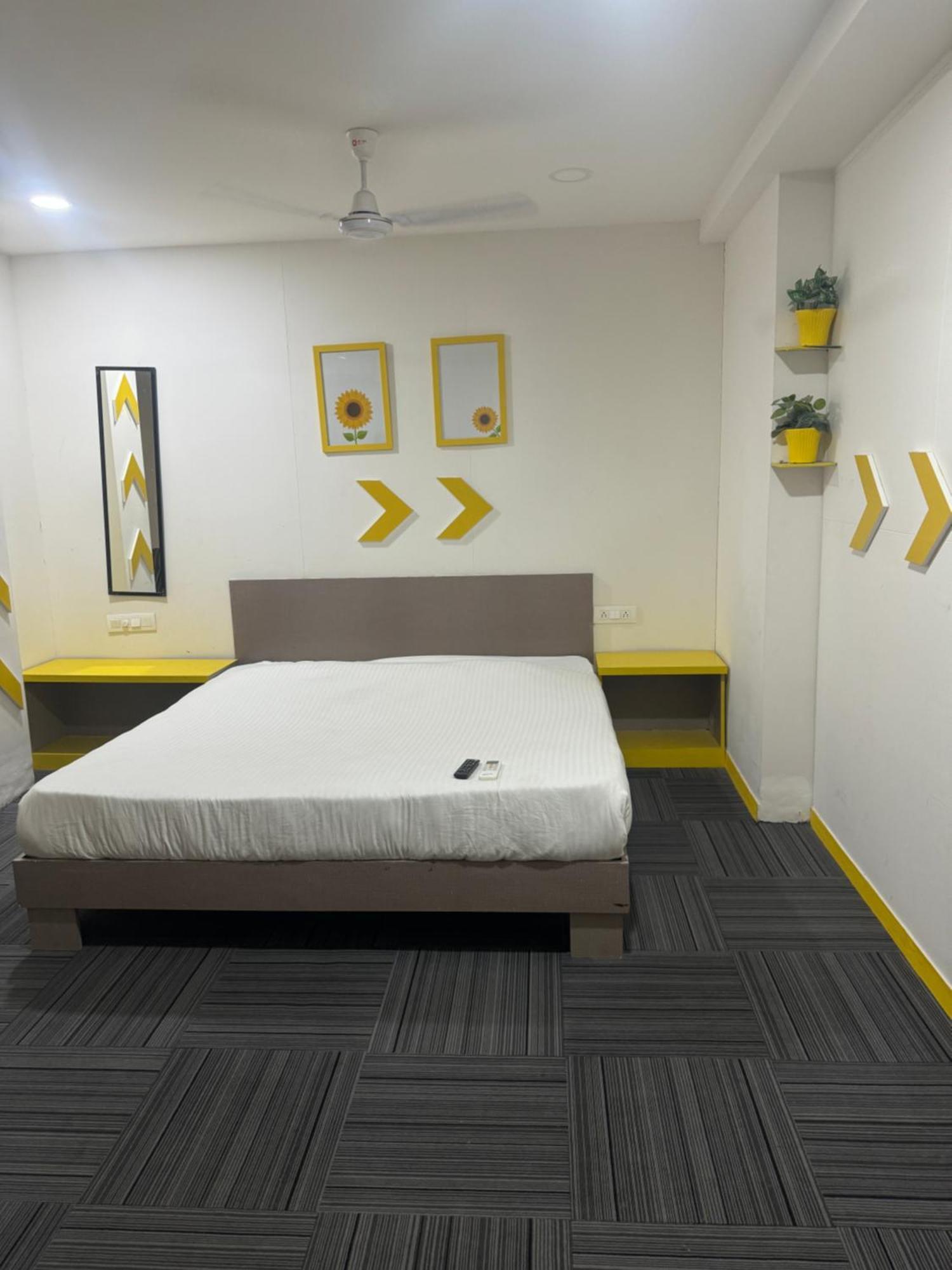 Luxury Resident - Banjara Hills View With Complimentary Breakfast Hyderabad