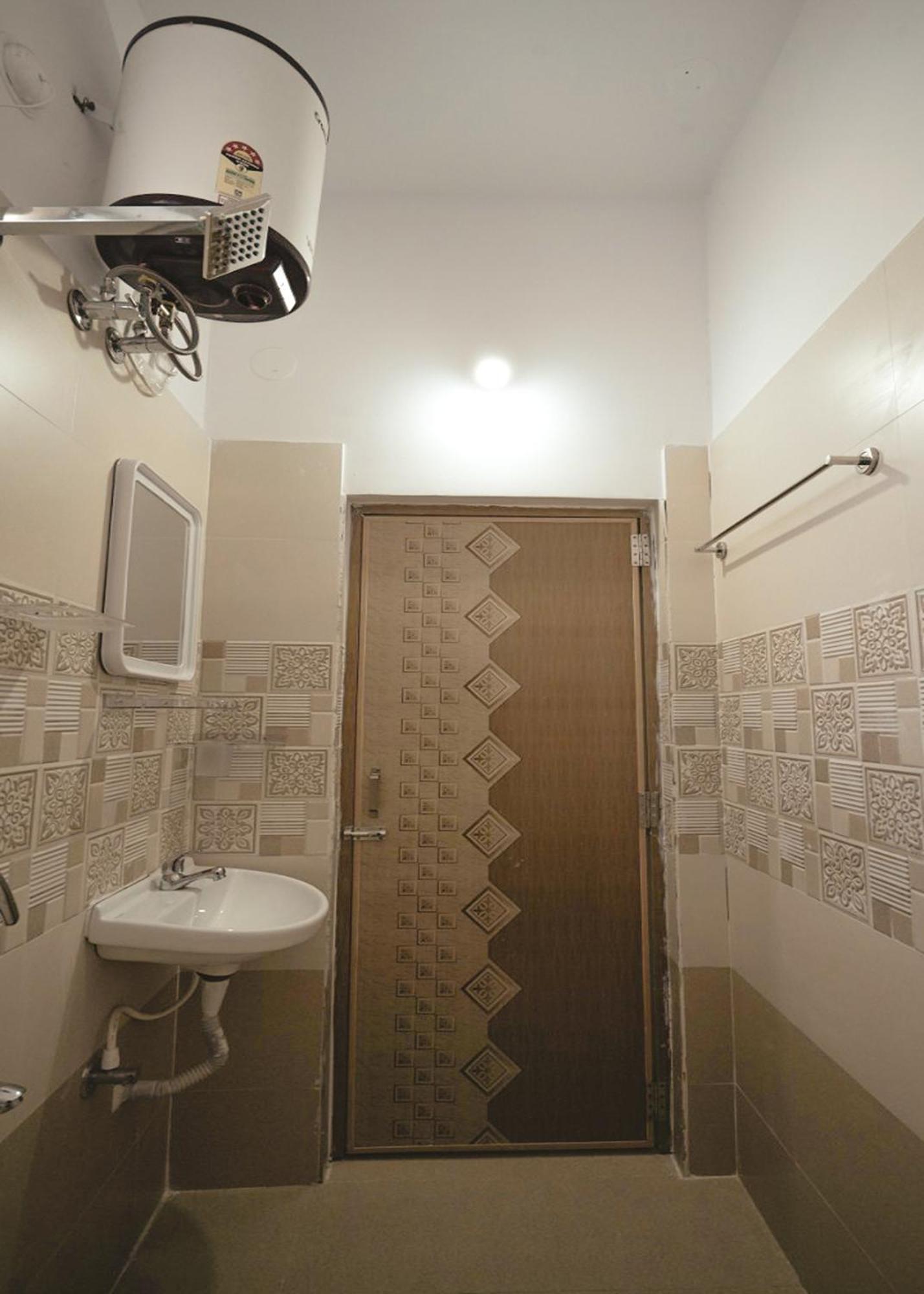 Living Homes Azura- Gachibowli, Near Dps Gachibowli, * Hyderabad