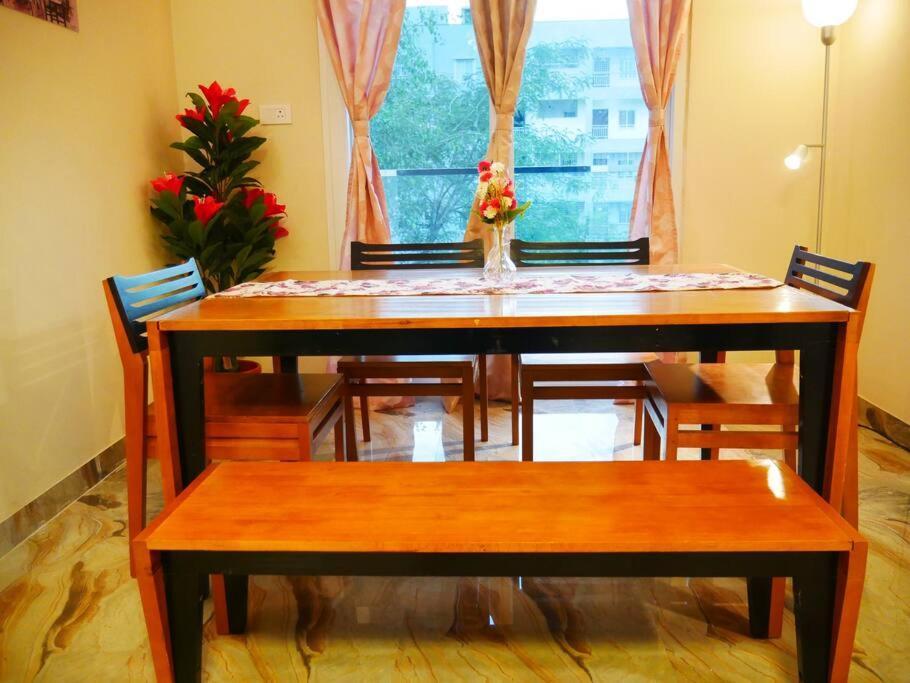 Apartment Elegant 3bhk Near Gachibowli With Amenities Hyderabad