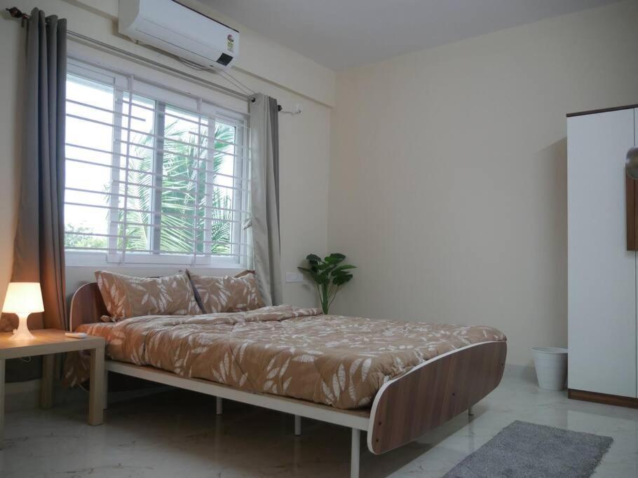 Apartment Elegant 3bhk Near Gachibowli With Amenities