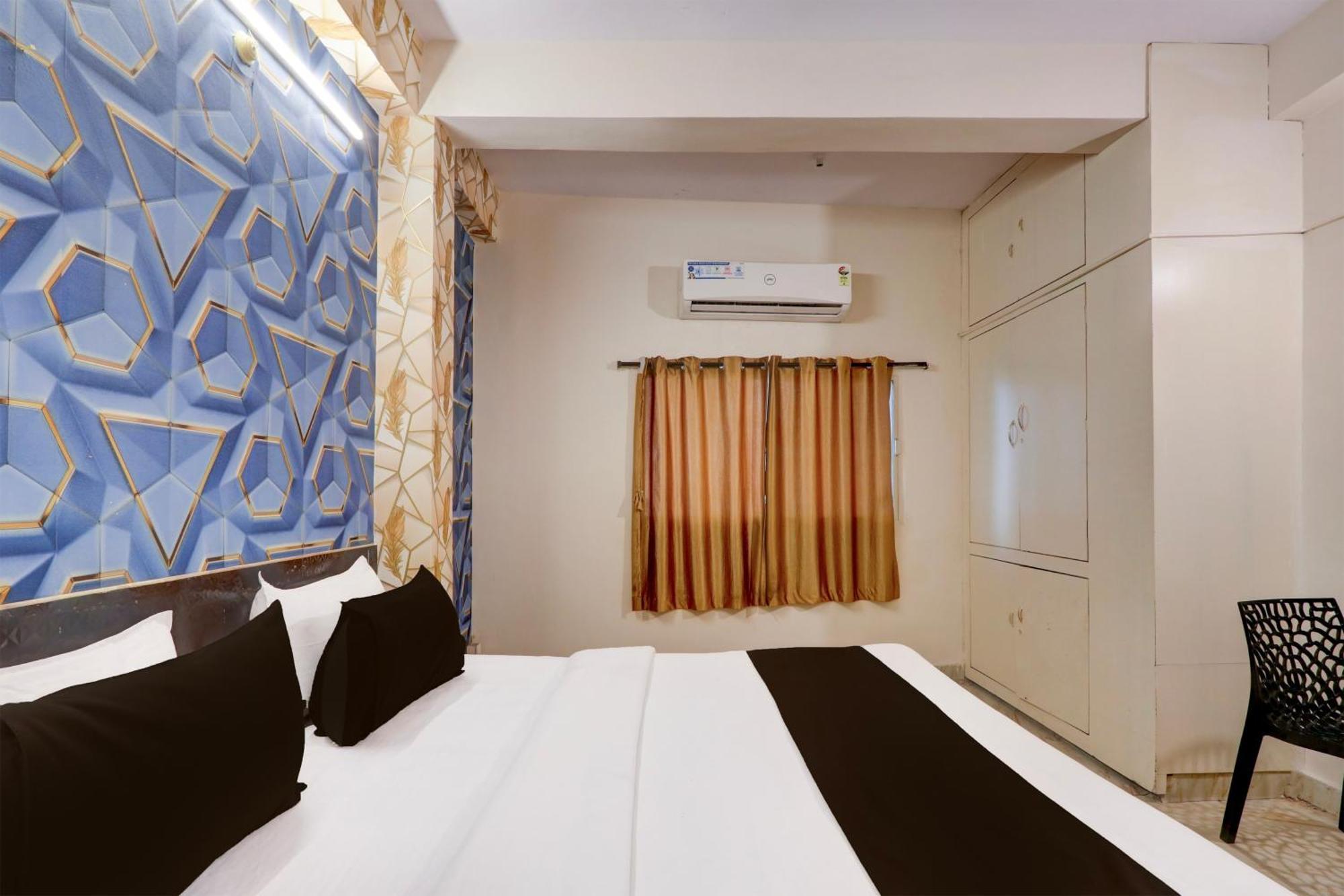 Super O New Banjara Hotel