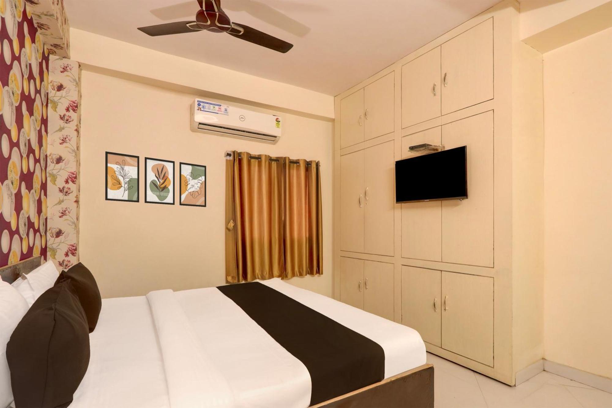 Super O New Banjara Hotel