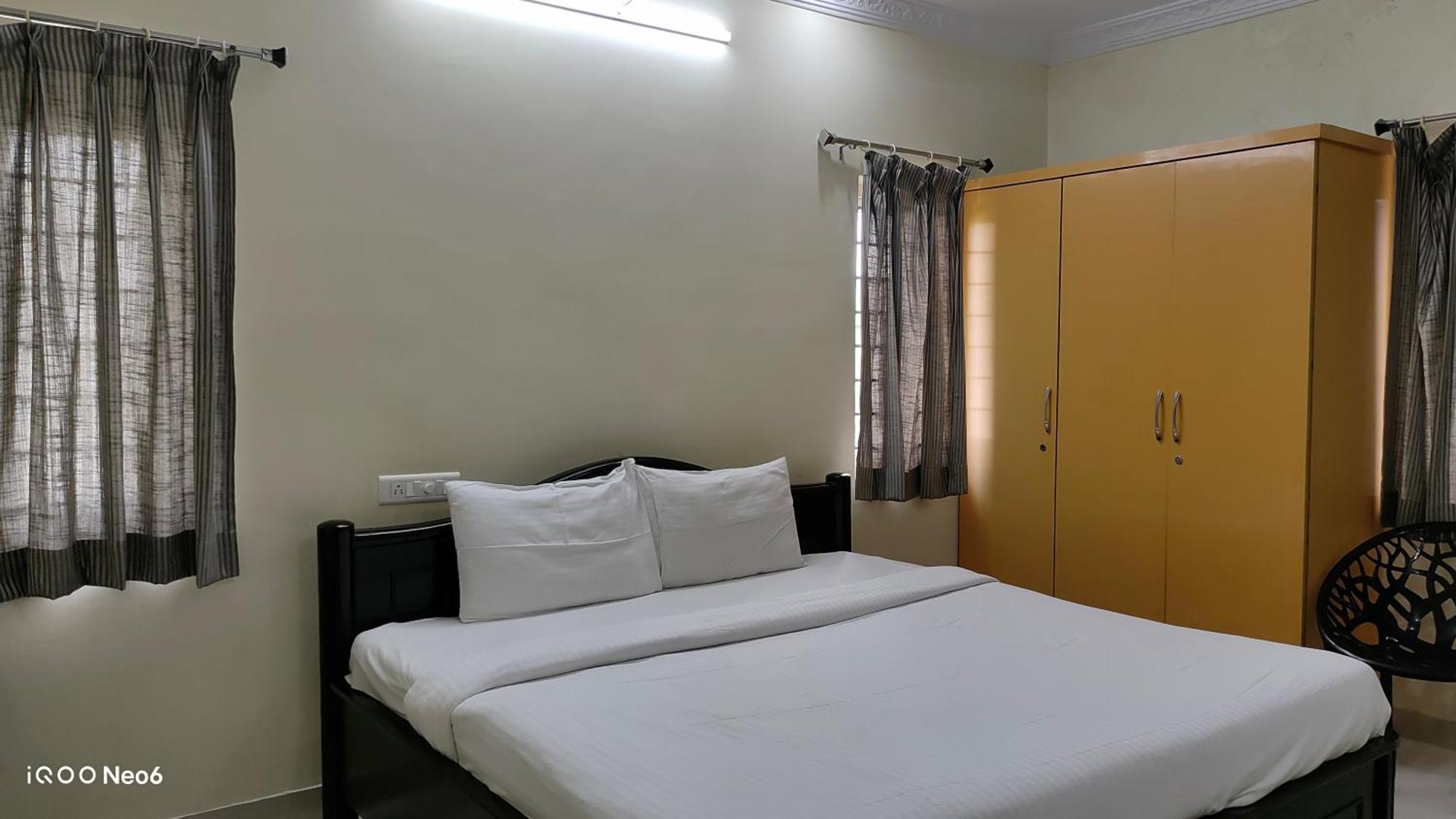 Gayathri Heights Serviced & In *
