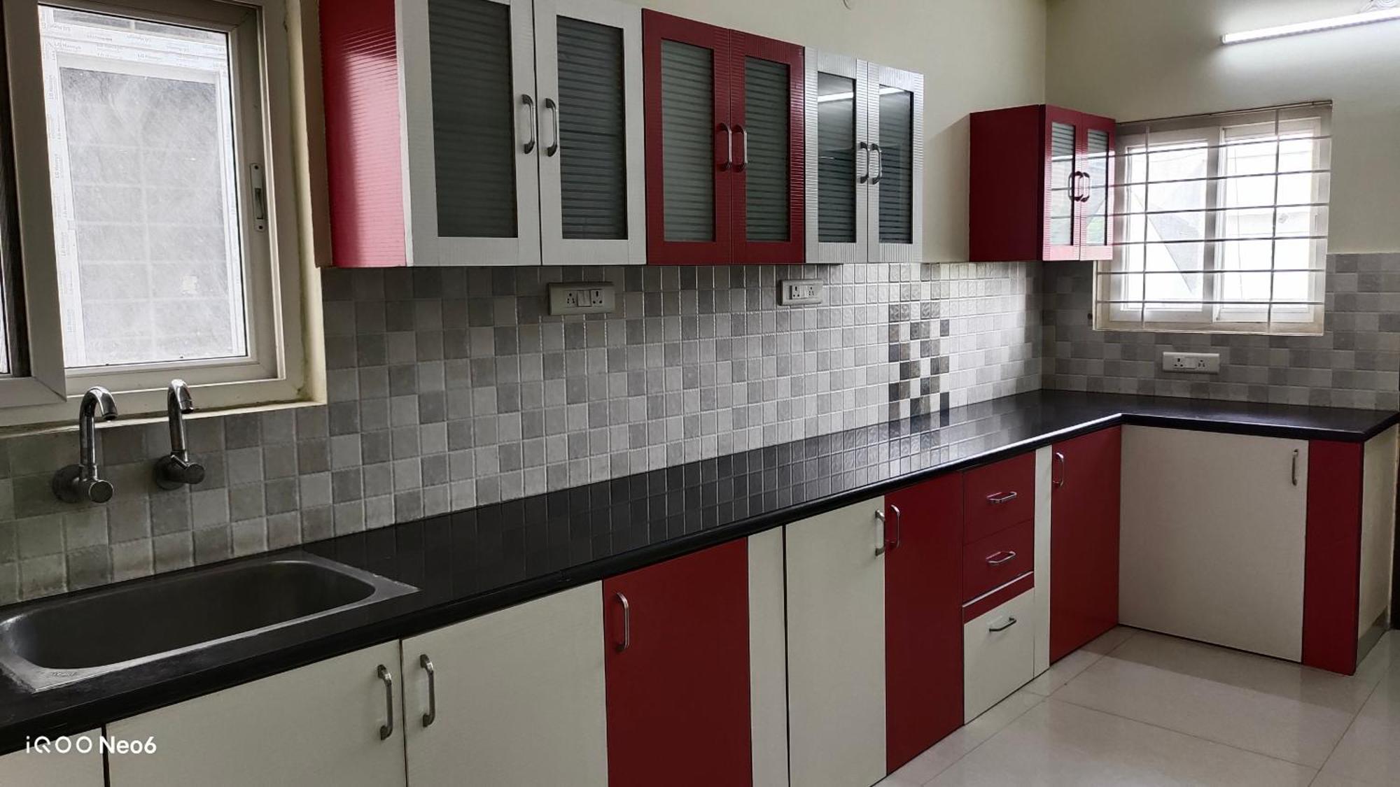 Gayathri Heights Serviced & In Guest house *